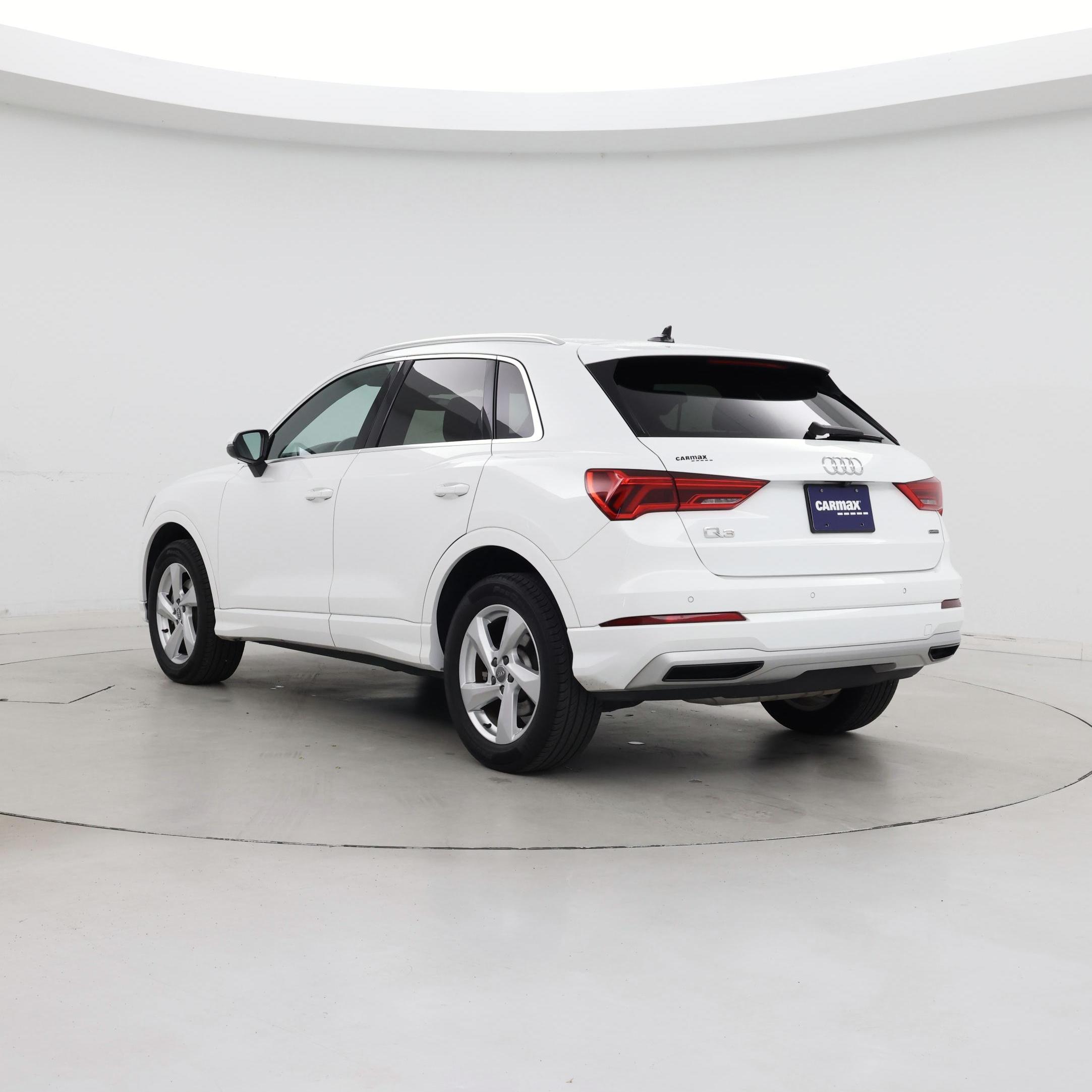 Thumbnail: 2020 Audi Q3 - 2