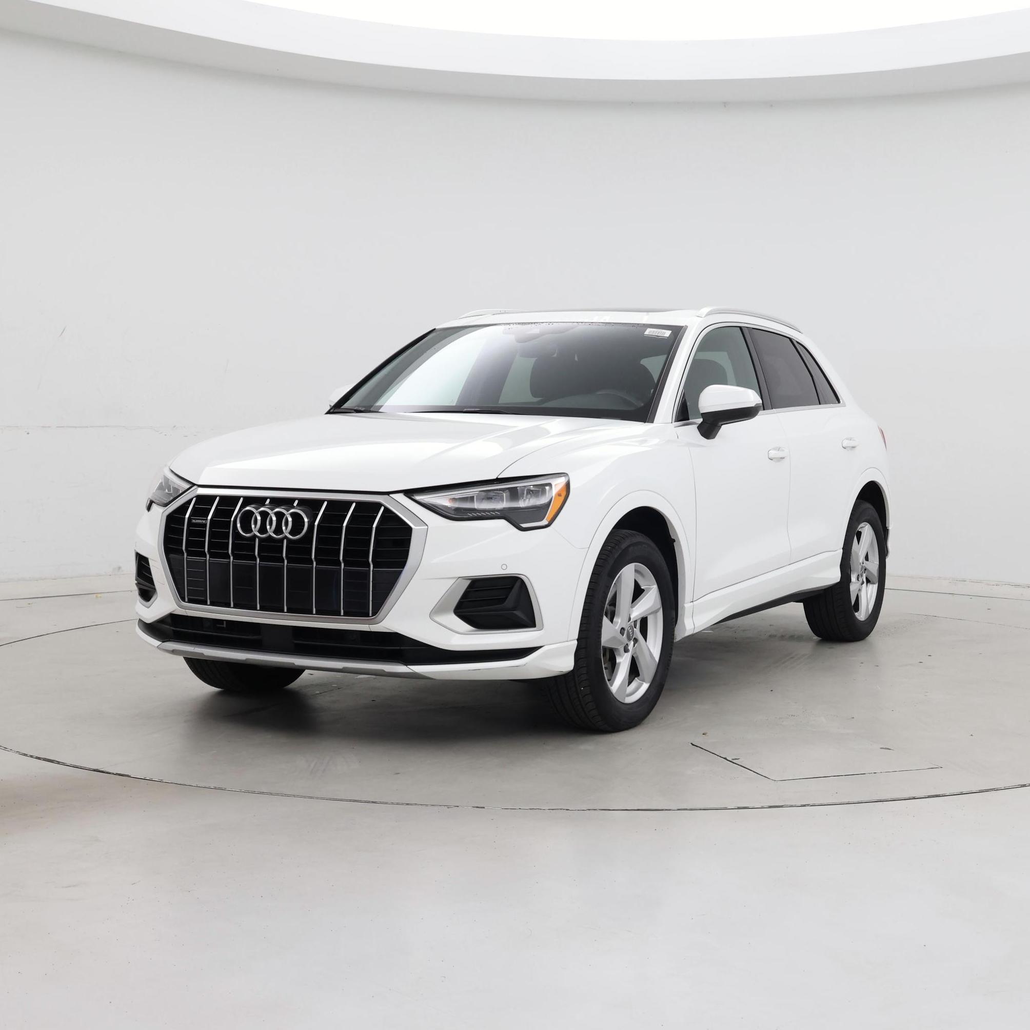 Thumbnail: 2020 Audi Q3 - 4