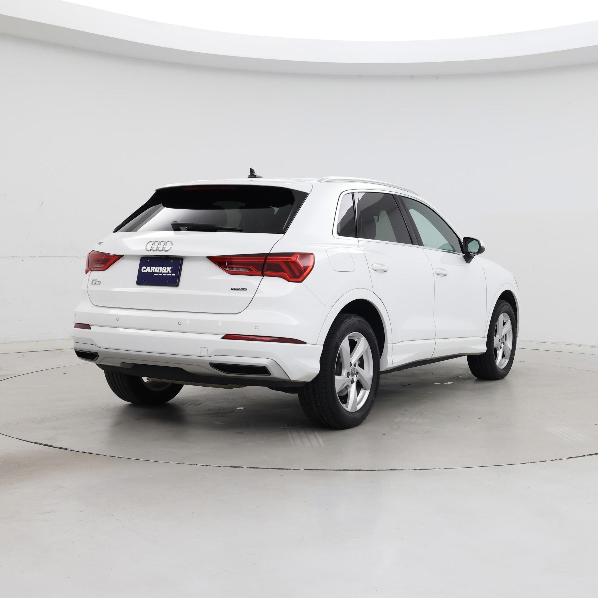 Thumbnail: 2020 Audi Q3 - 8