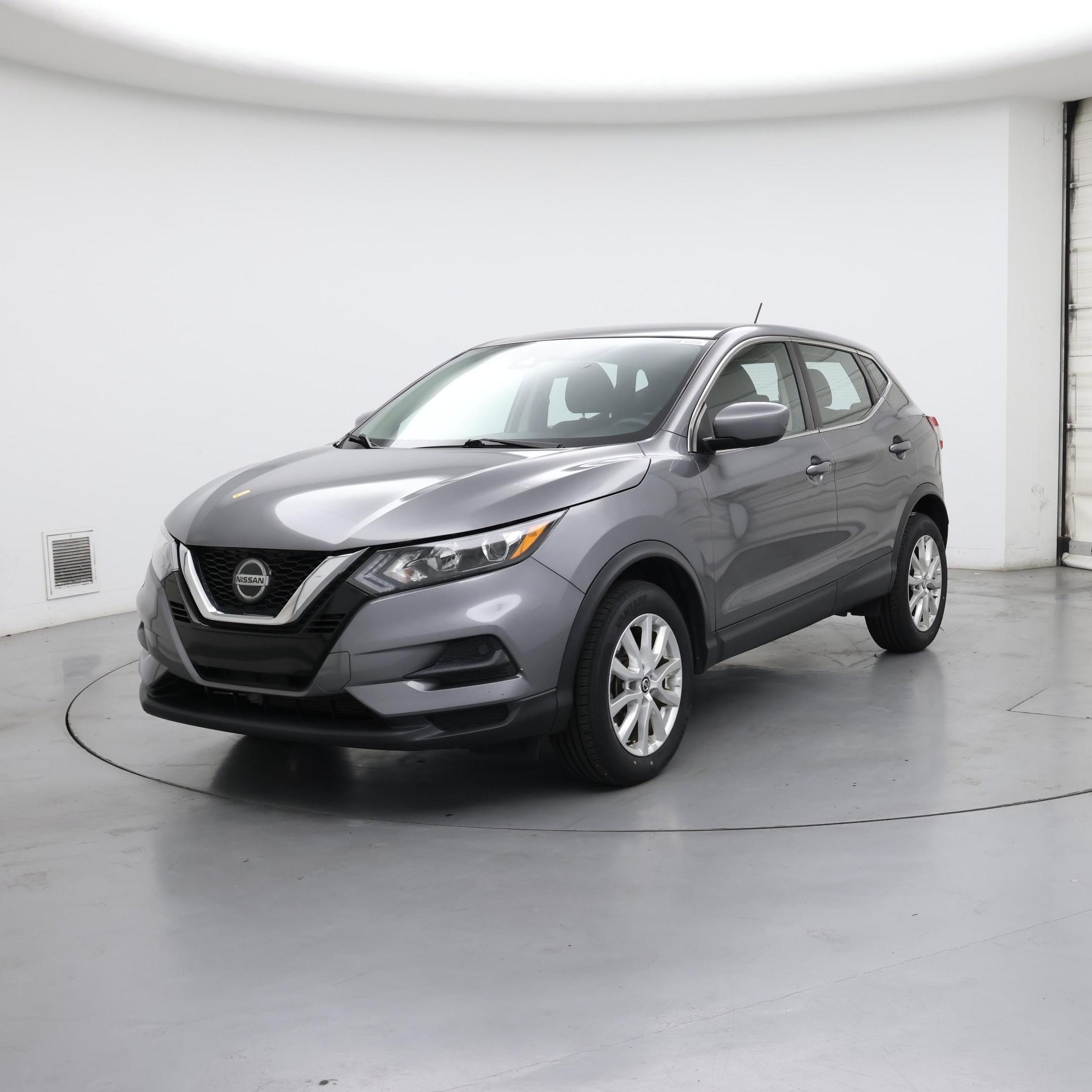 Thumbnail: 2021 Nissan Rogue Sport - 4