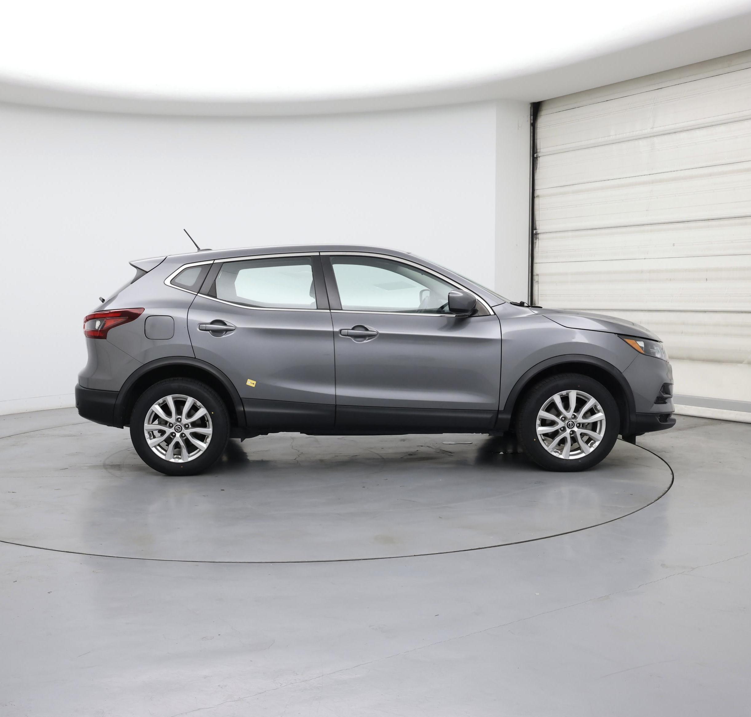 Thumbnail: 2021 Nissan Rogue Sport - 7