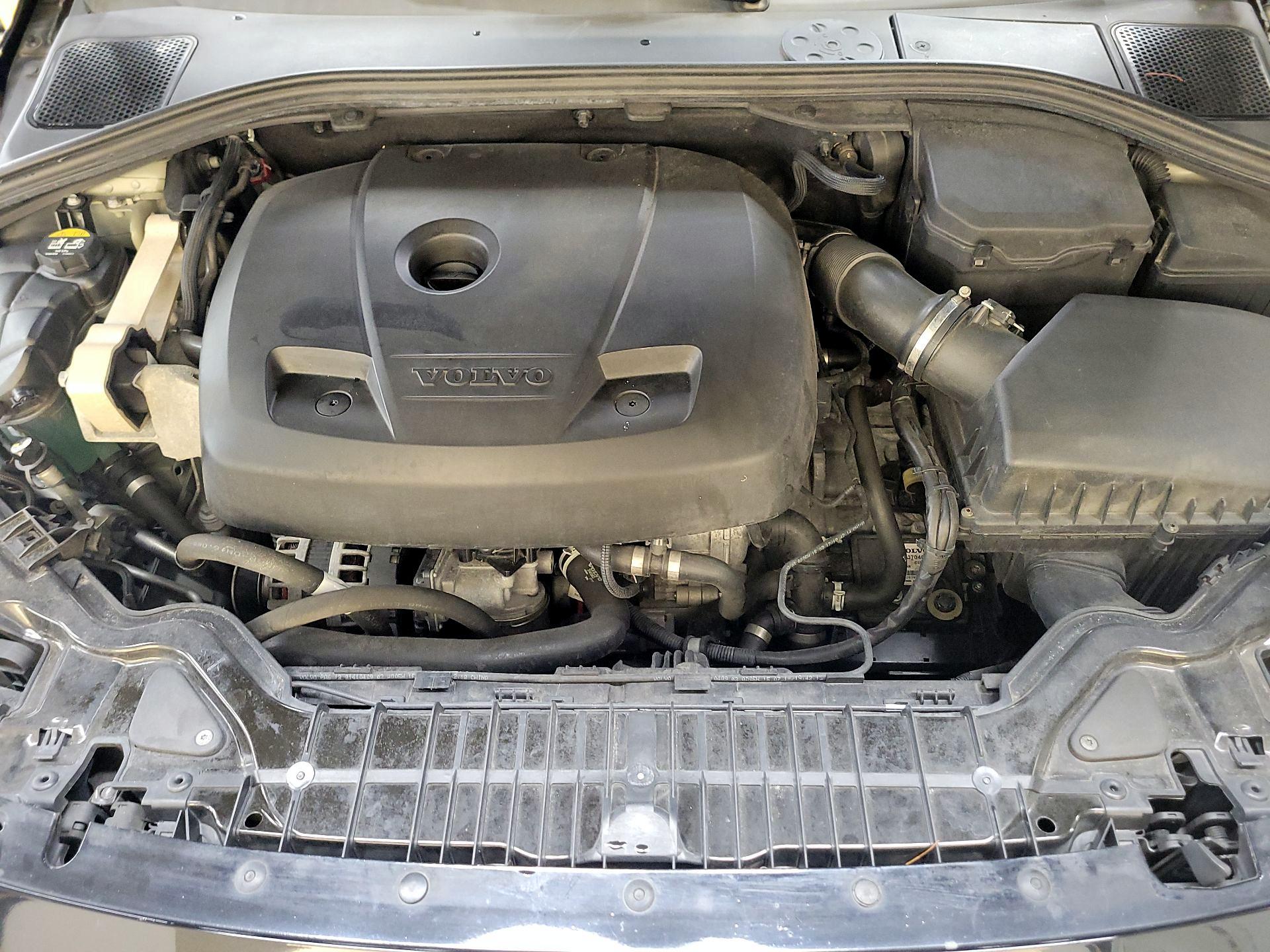 Thumbnail: 2018 Volvo S60 - 20