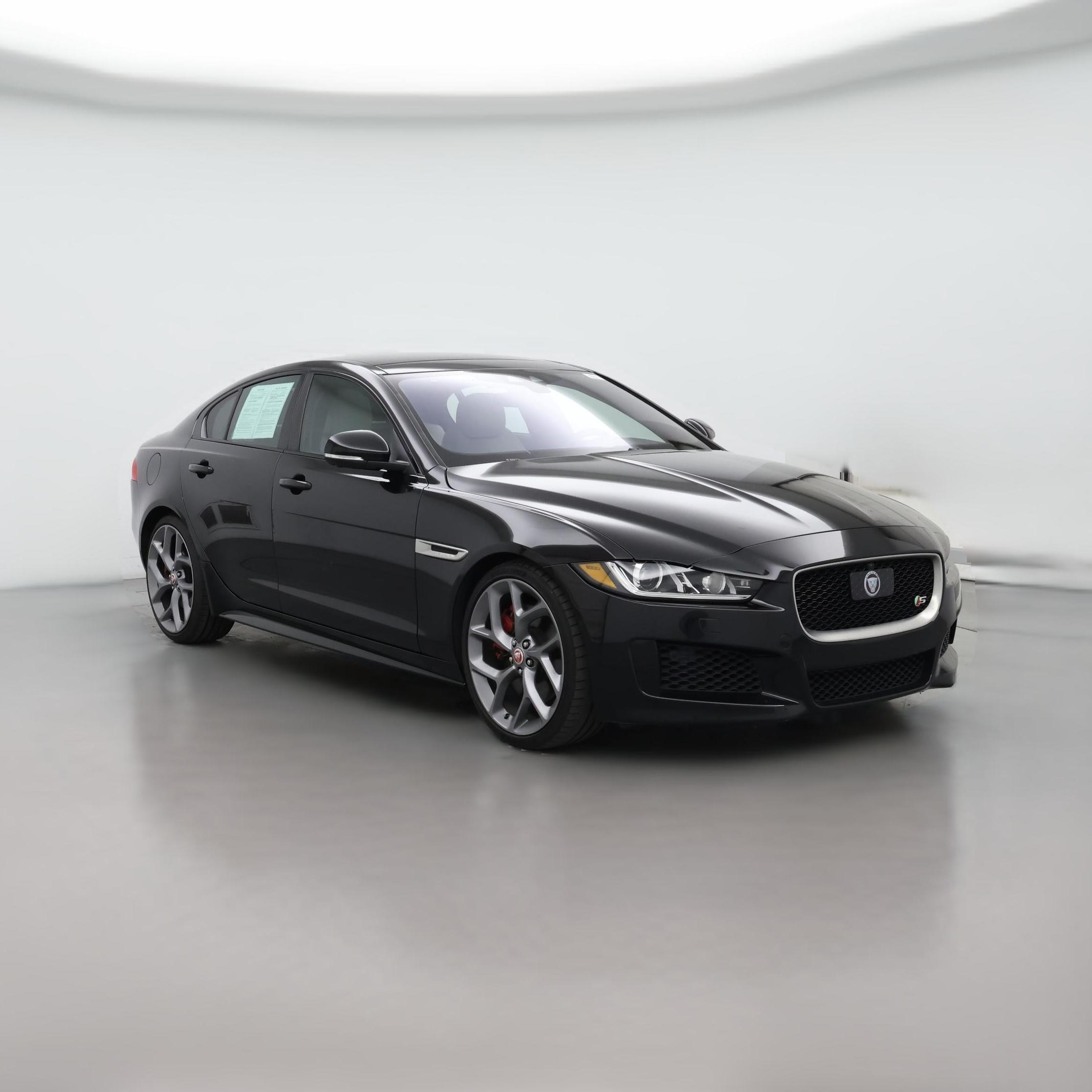 Thumbnail: 2019 Jaguar XE - 1
