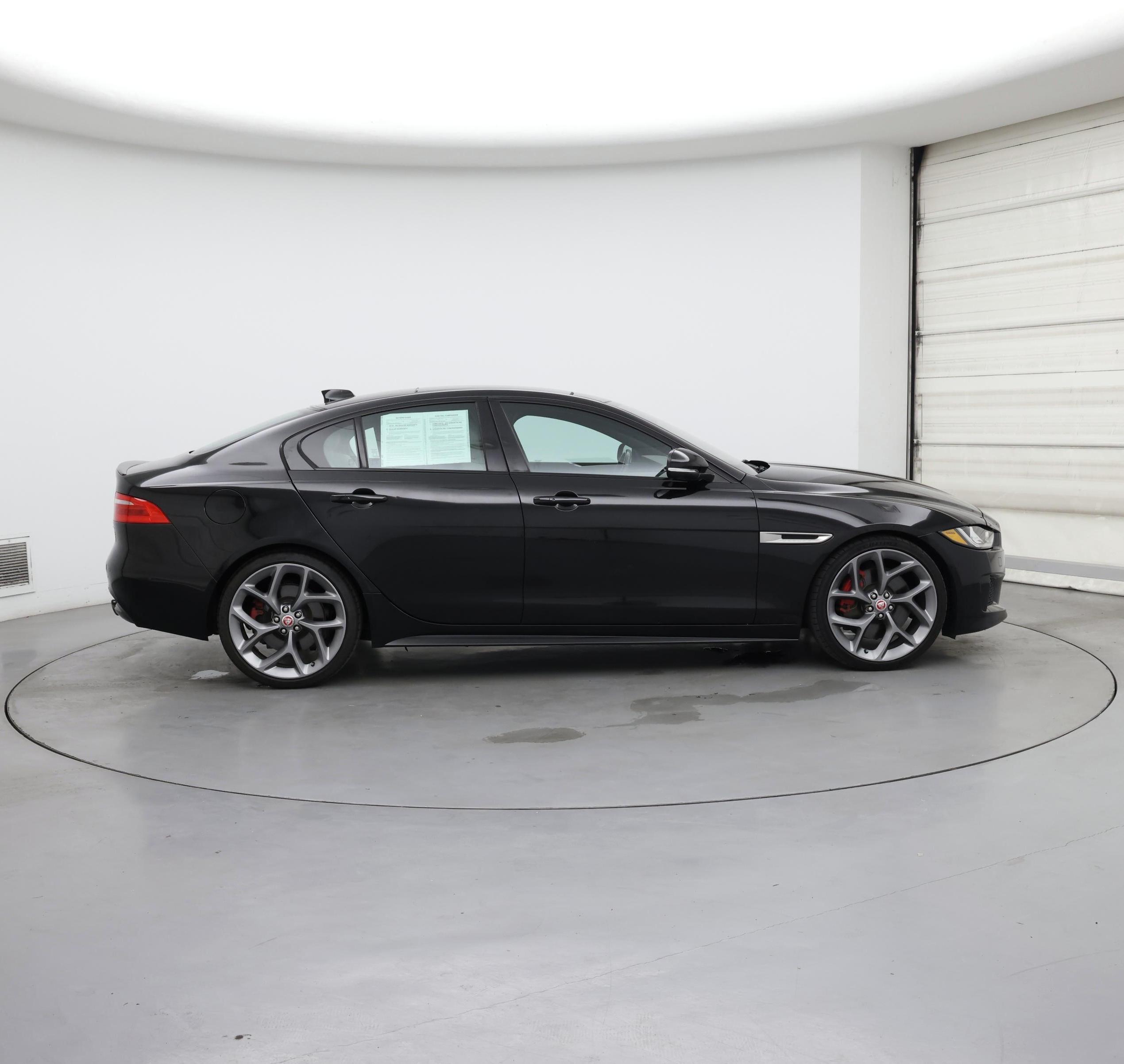 Thumbnail: 2019 Jaguar XE - 7