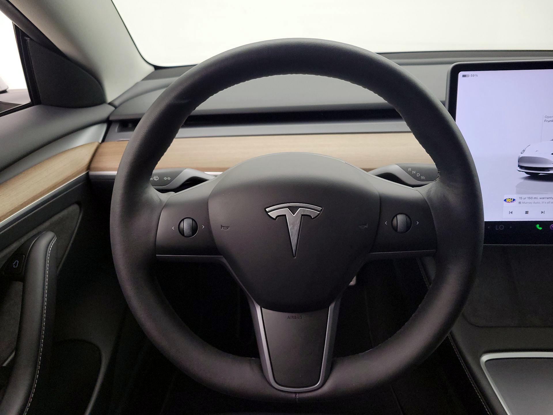 Thumbnail: 2023 Tesla Model 3 - 10