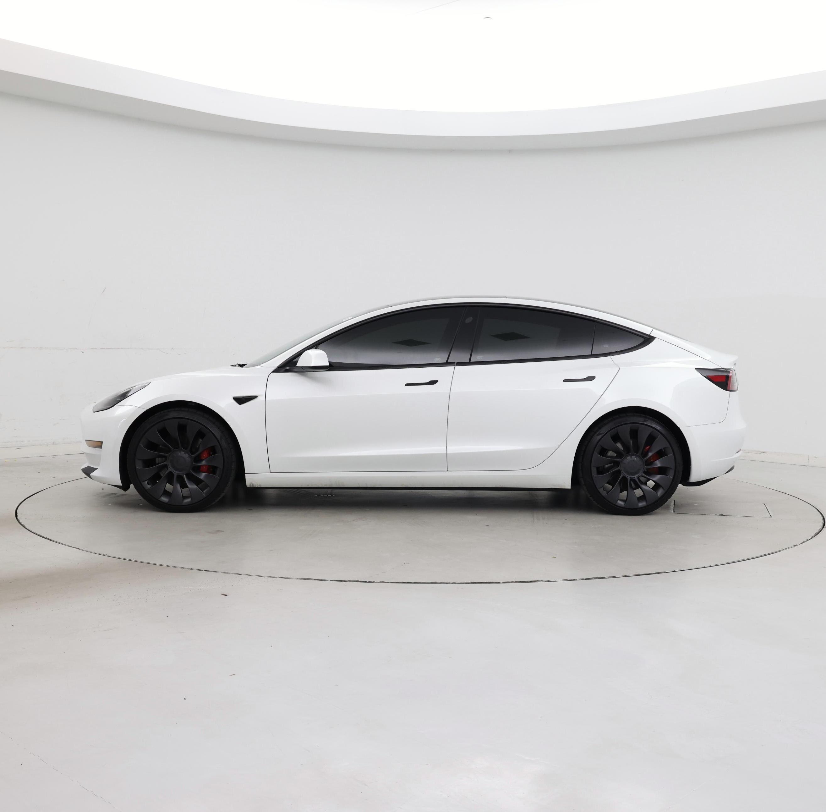 Thumbnail: 2023 Tesla Model 3 - 3