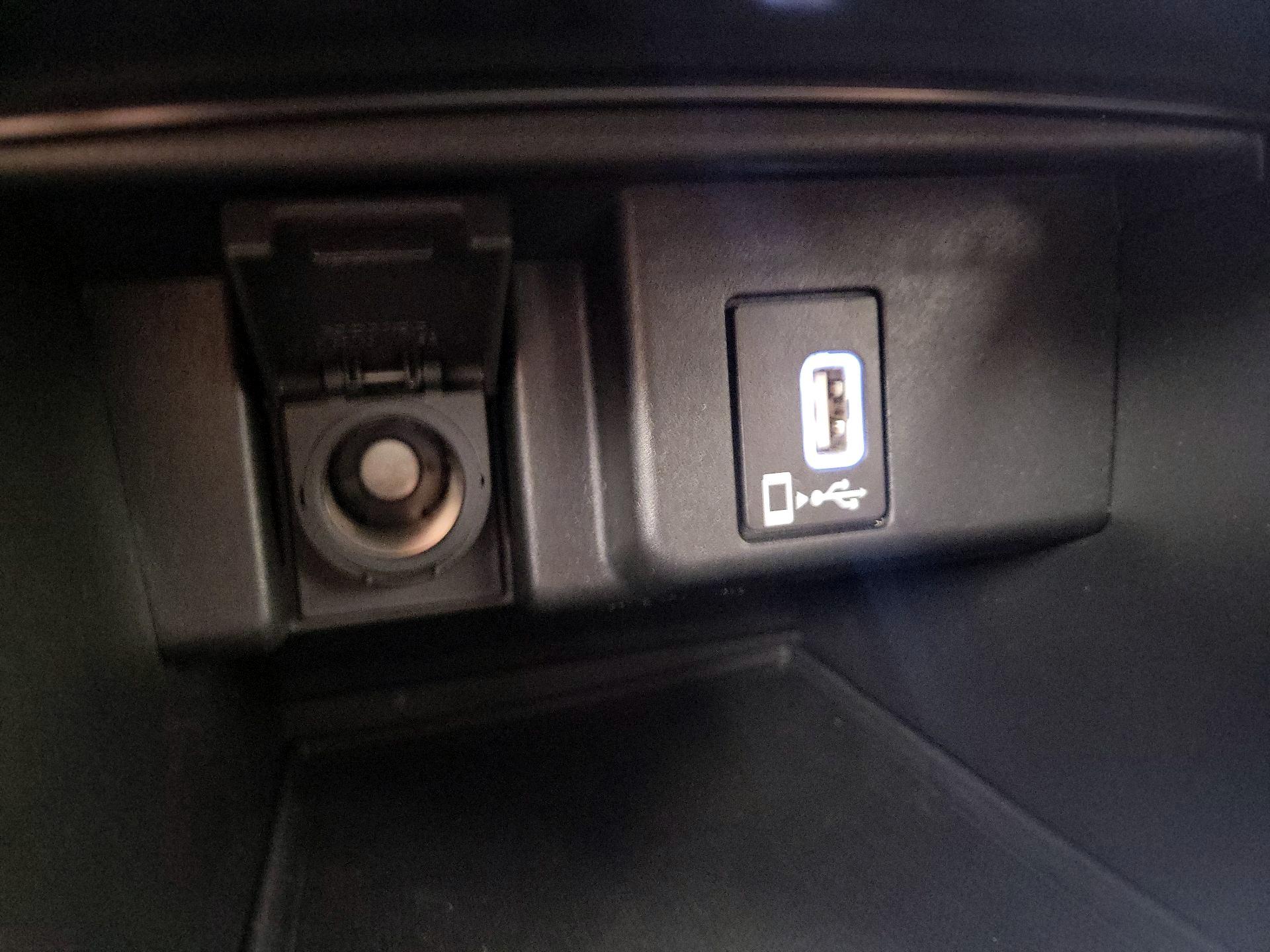 Thumbnail: 2018 Honda Accord - 18