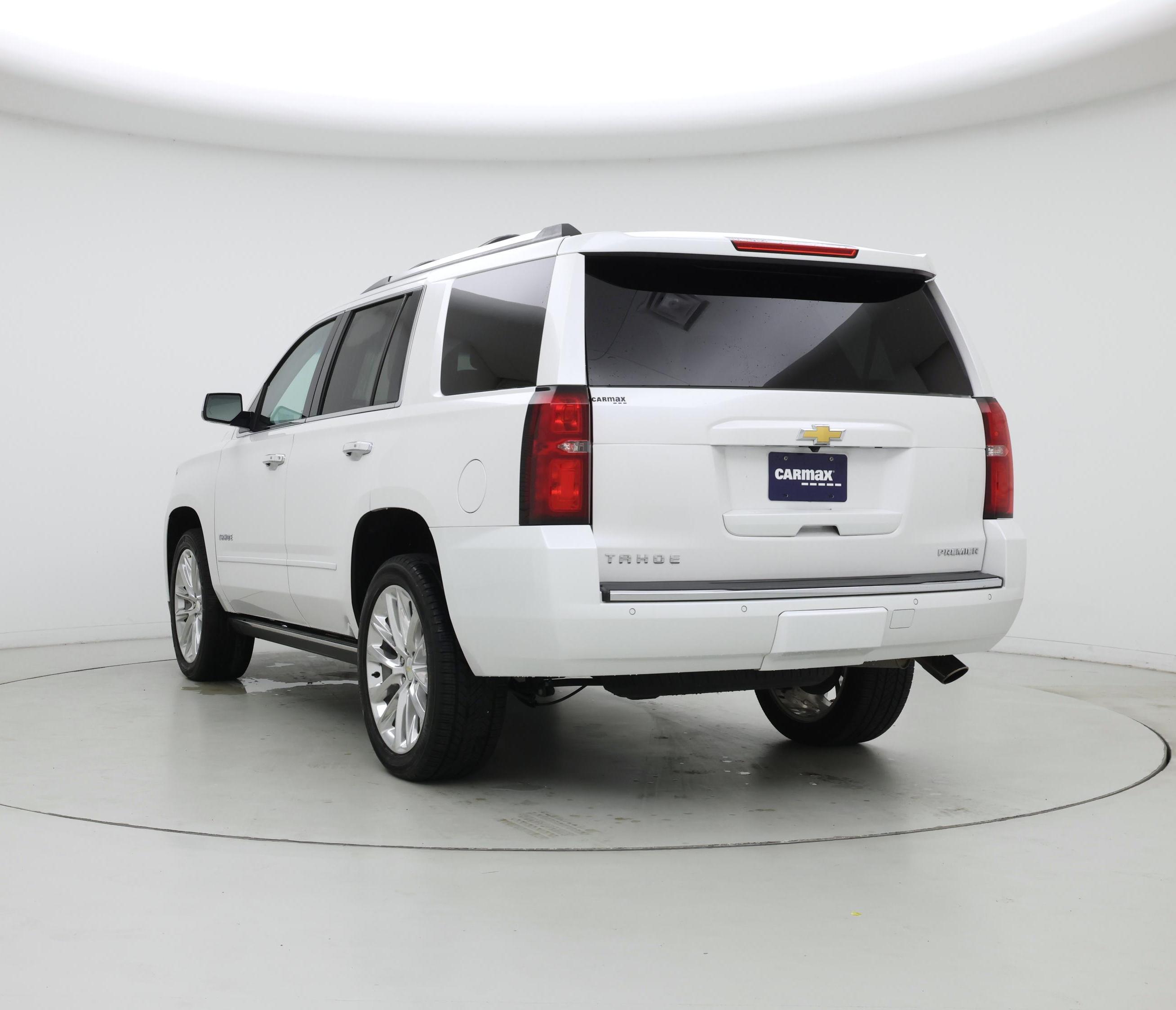 Thumbnail: 2019 Chevrolet Tahoe - 2