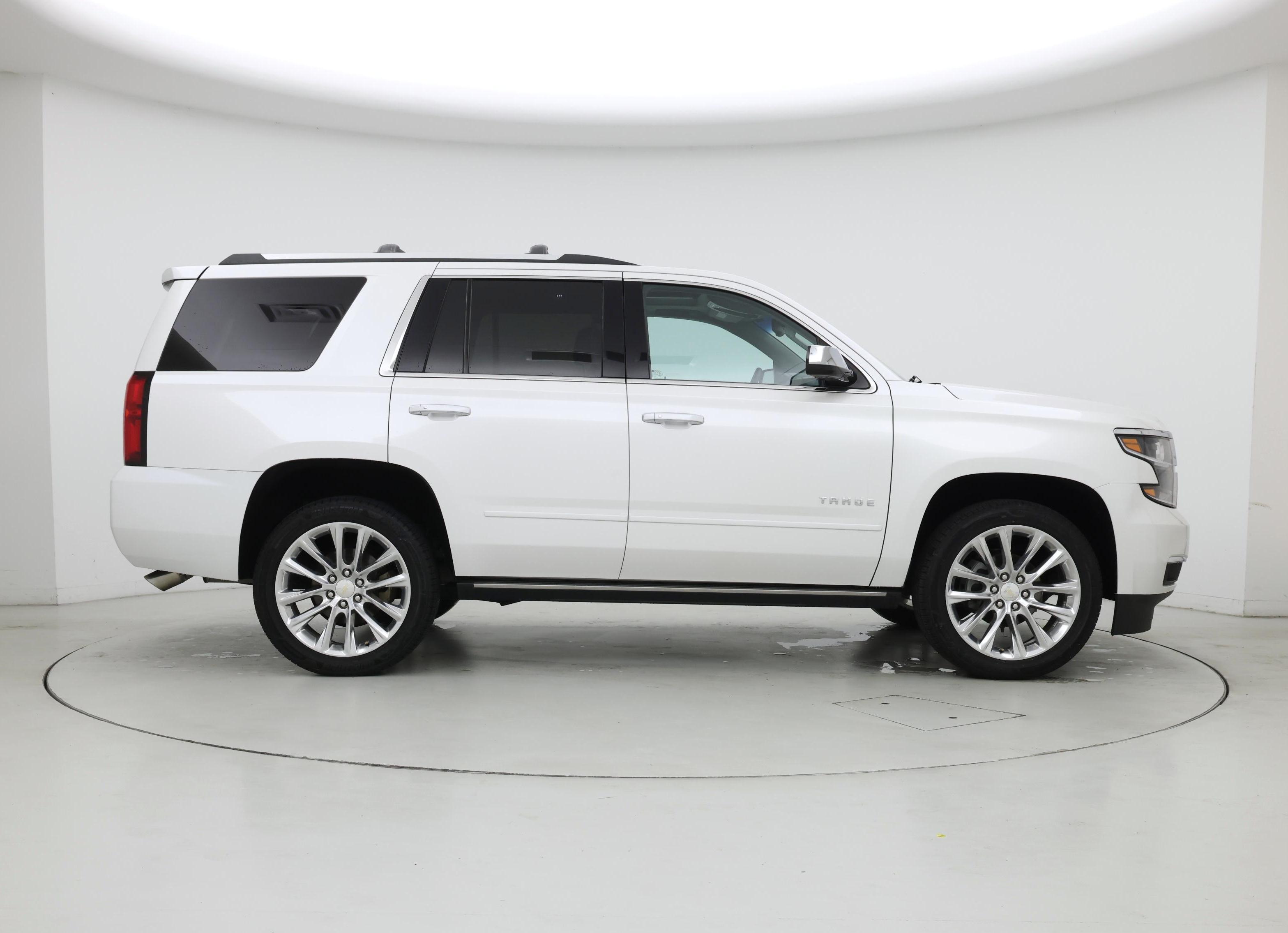 Thumbnail: 2019 Chevrolet Tahoe - 7