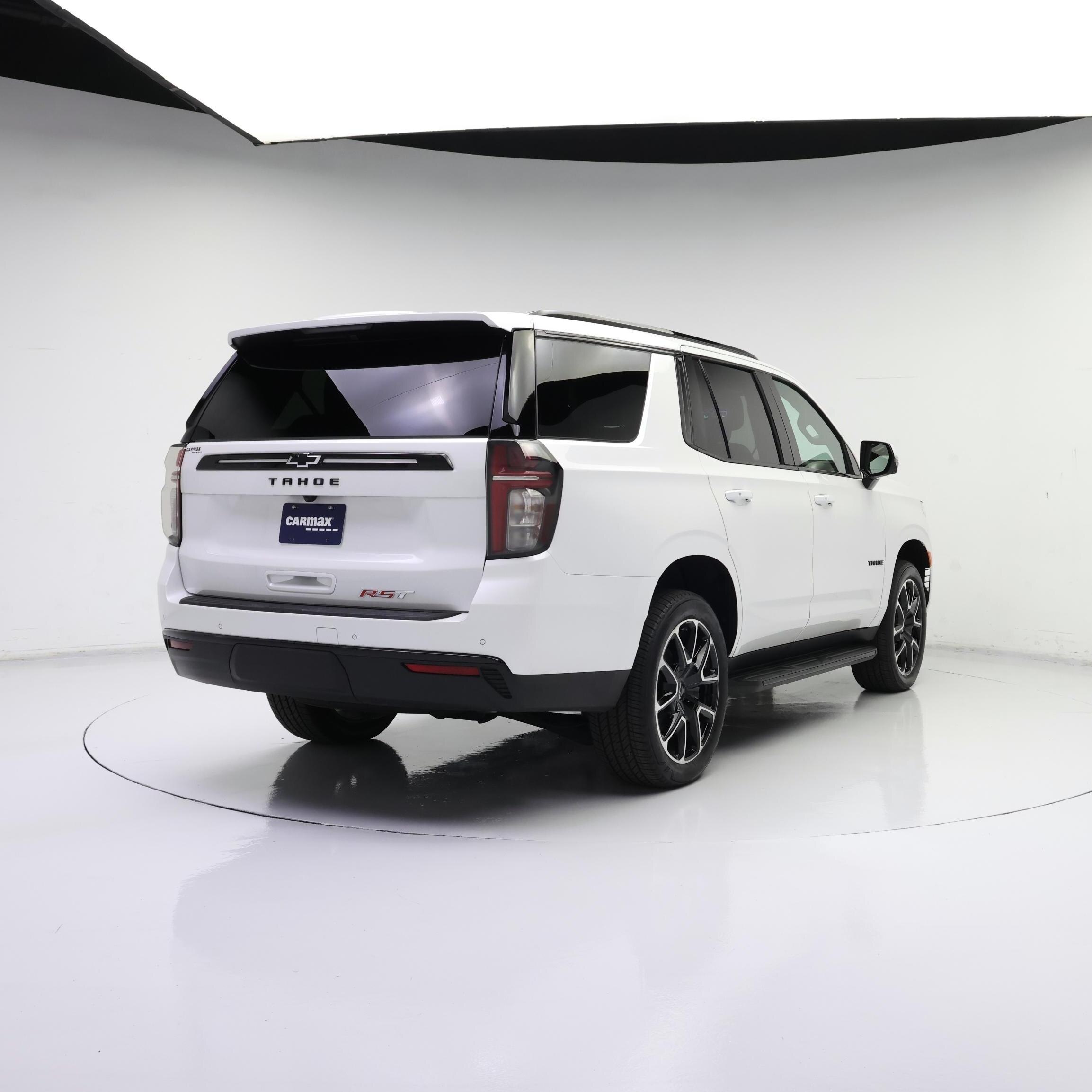 Thumbnail: 2024 Chevrolet Tahoe - 8