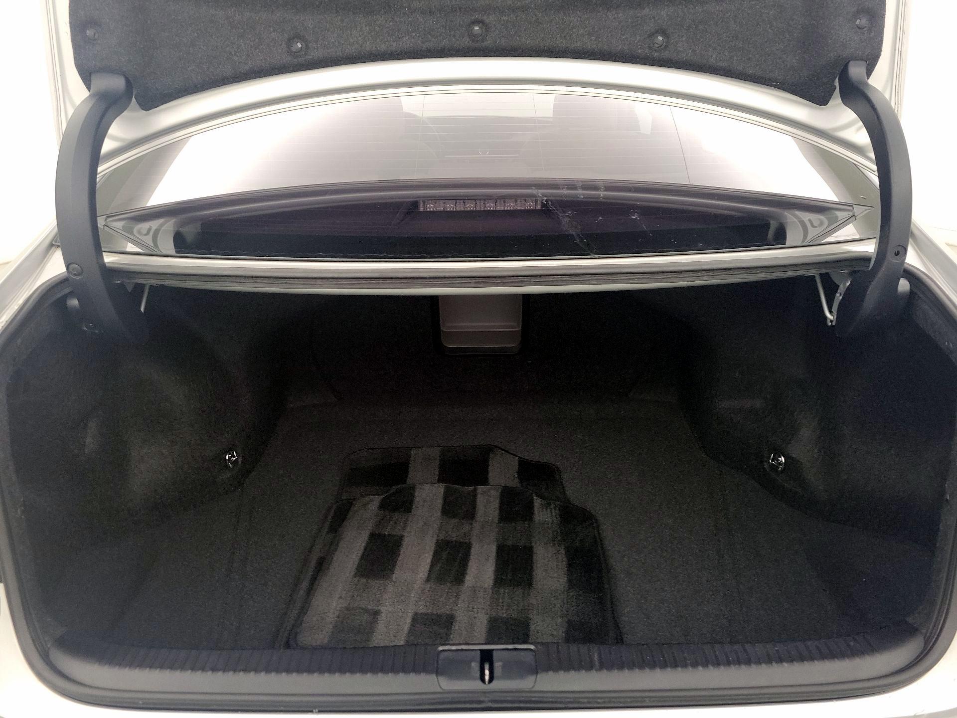 Thumbnail: 2016 Lexus ES - 20