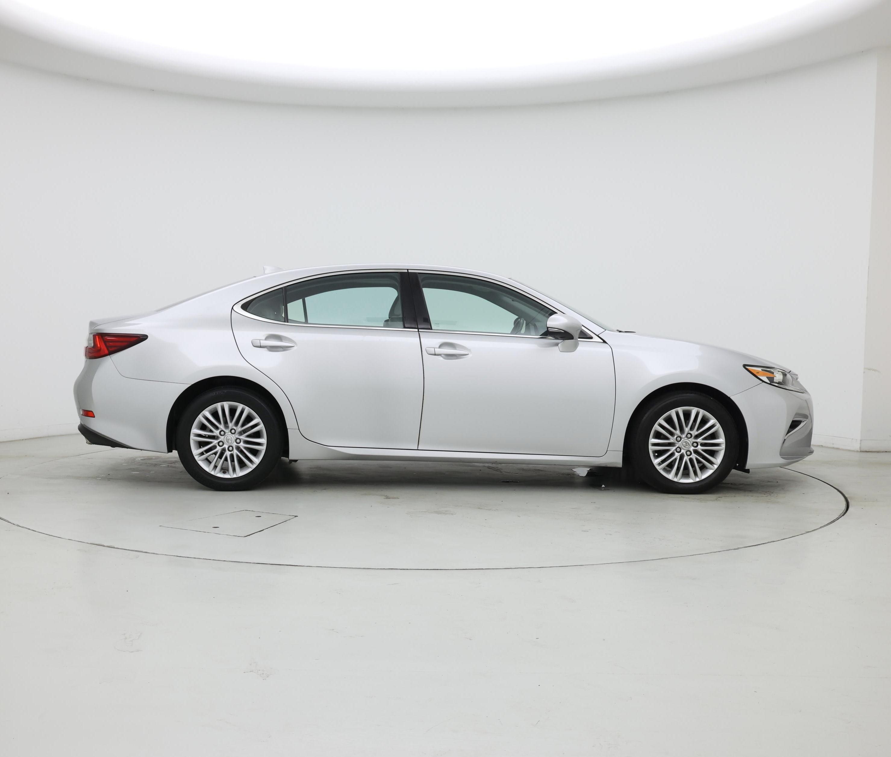 Thumbnail: 2016 Lexus ES - 7
