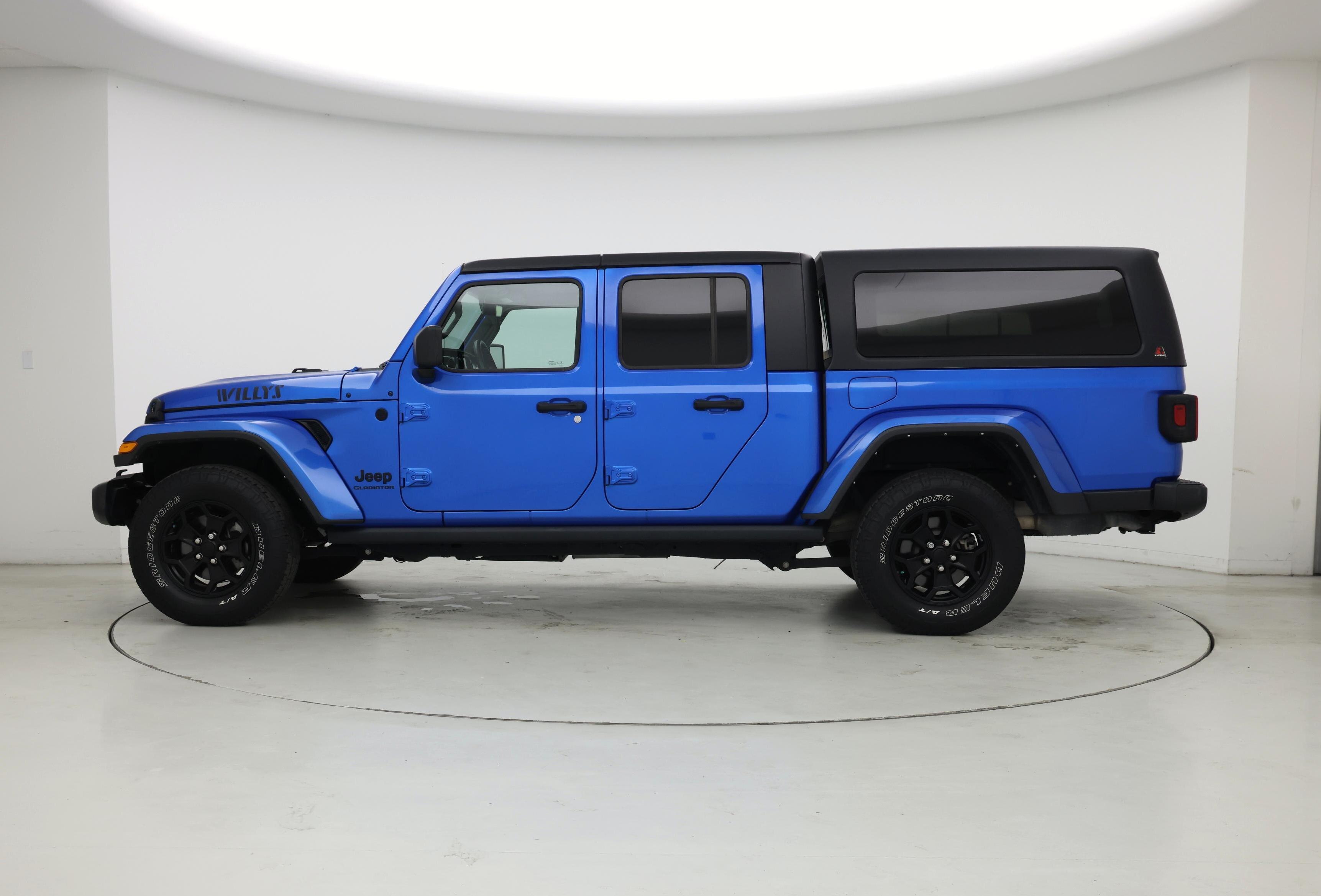 Thumbnail: 2021 Jeep Gladiator - 3