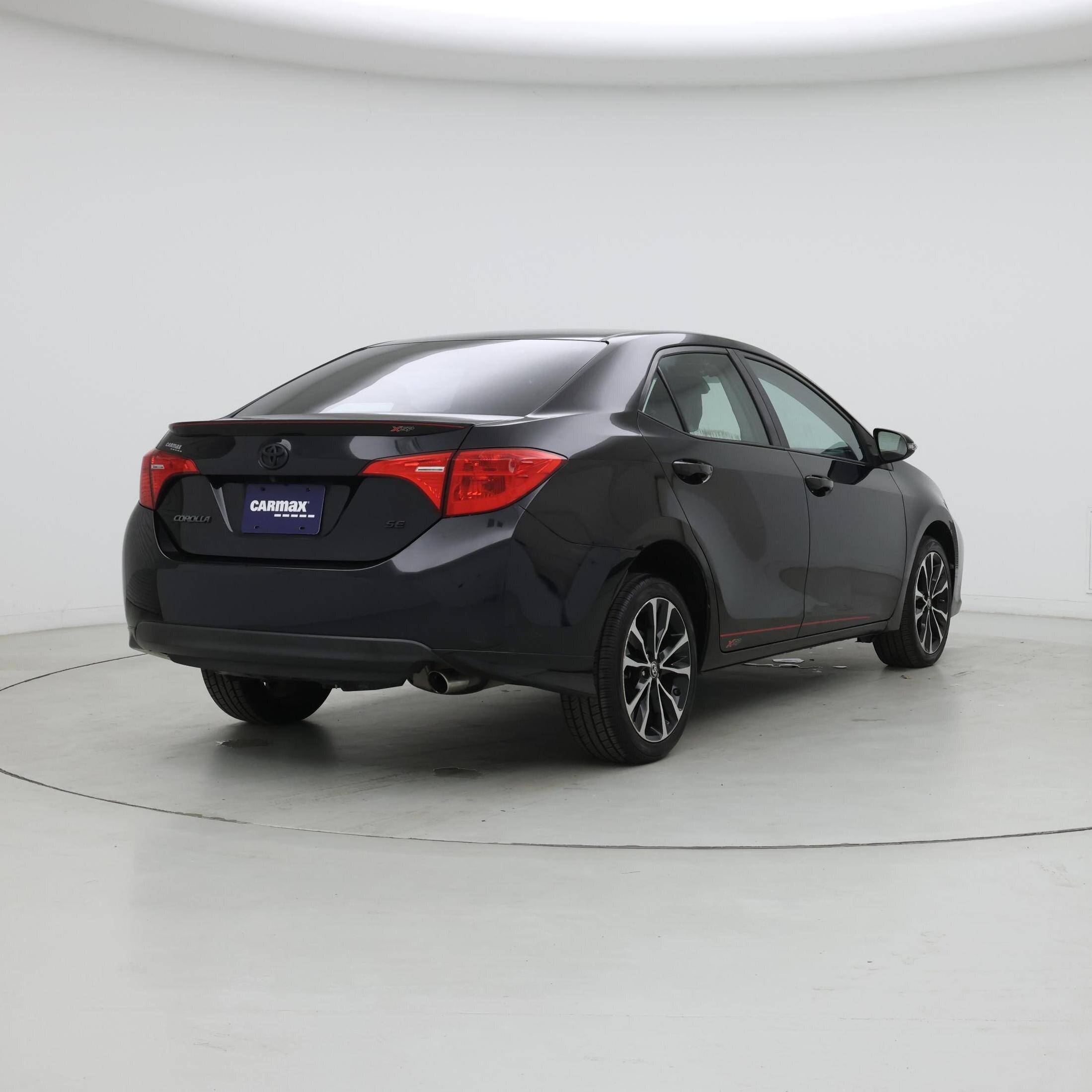 Thumbnail: 2017 Toyota Corolla - 8