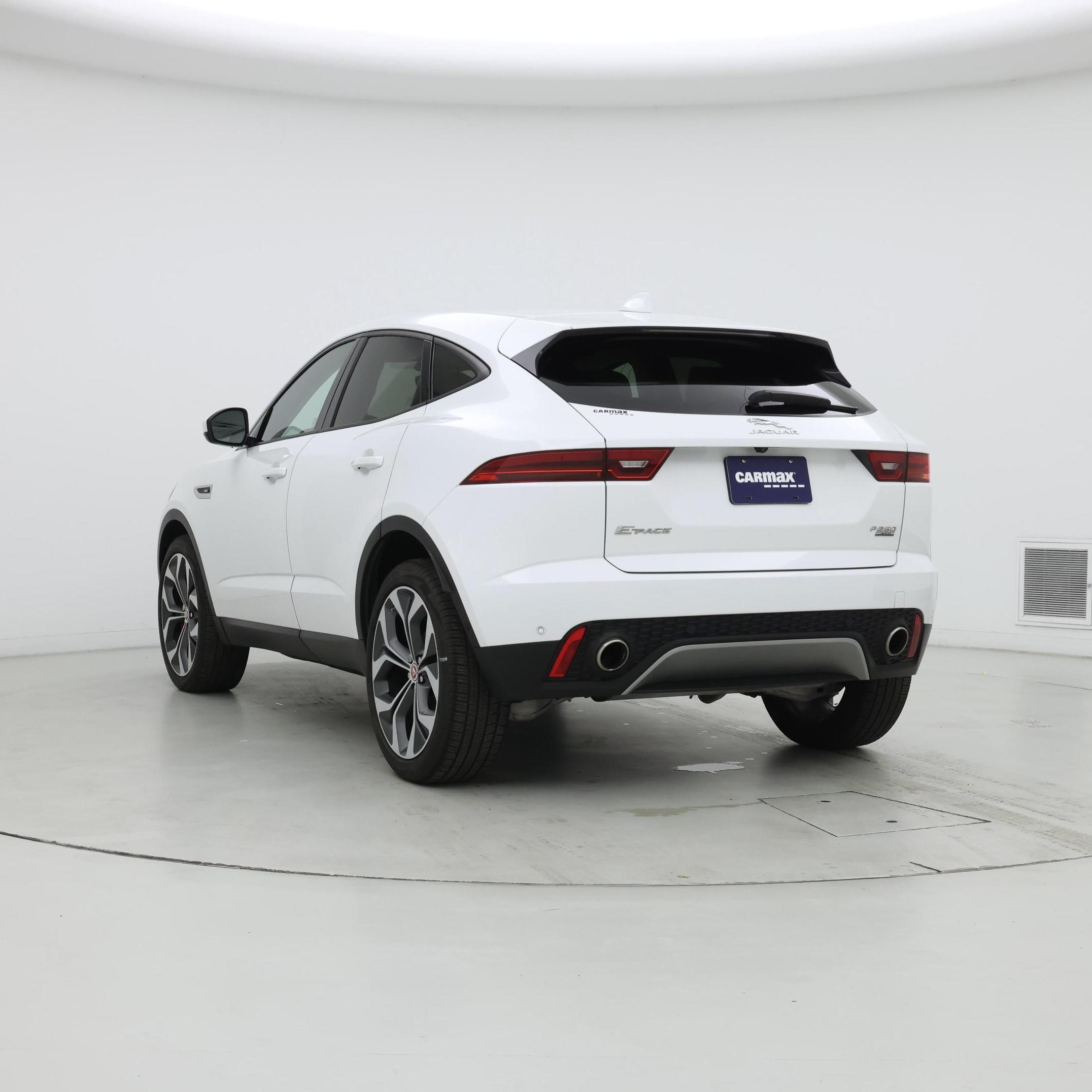 Thumbnail: 2019 Jaguar E-Pace - 2