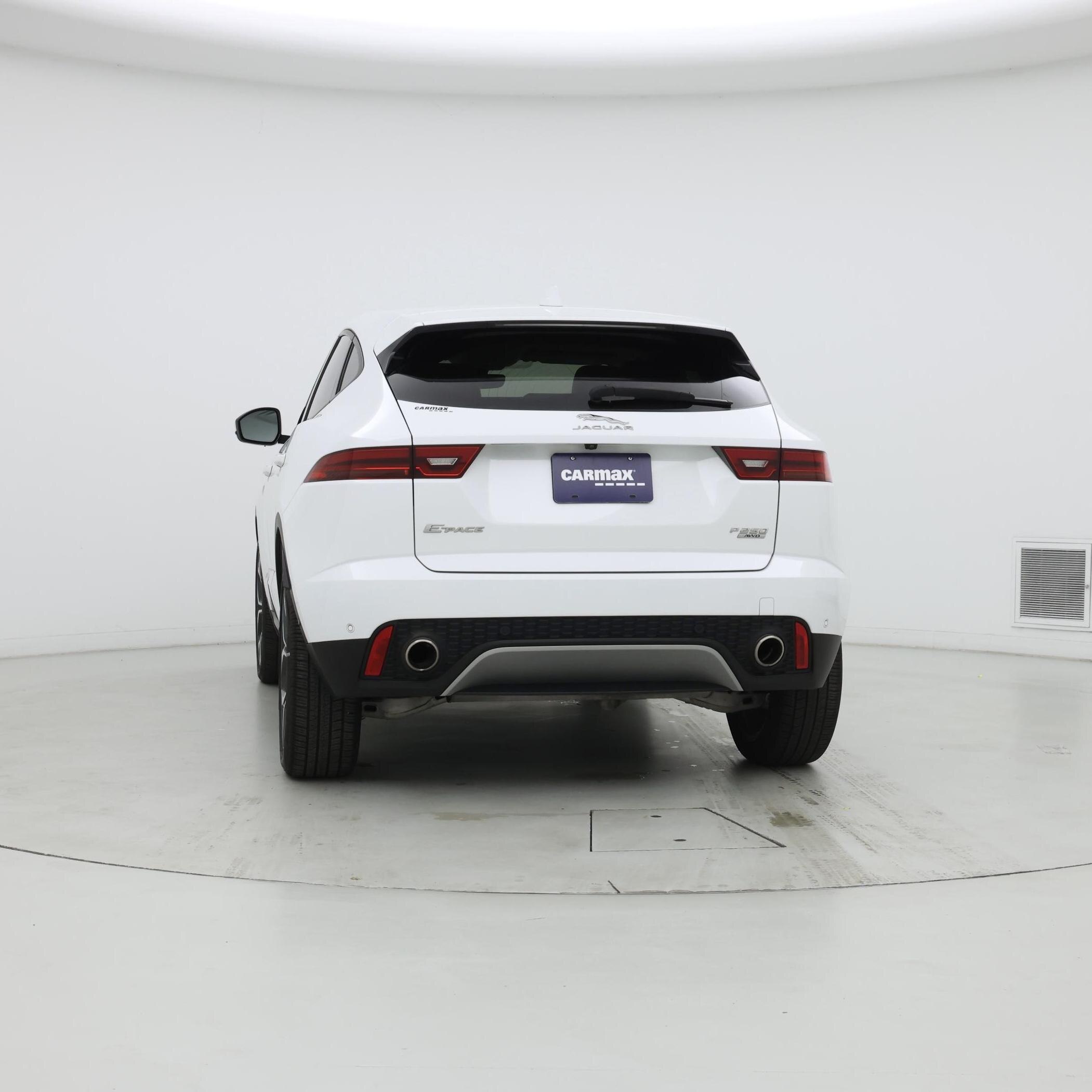 Thumbnail: 2019 Jaguar E-Pace - 6
