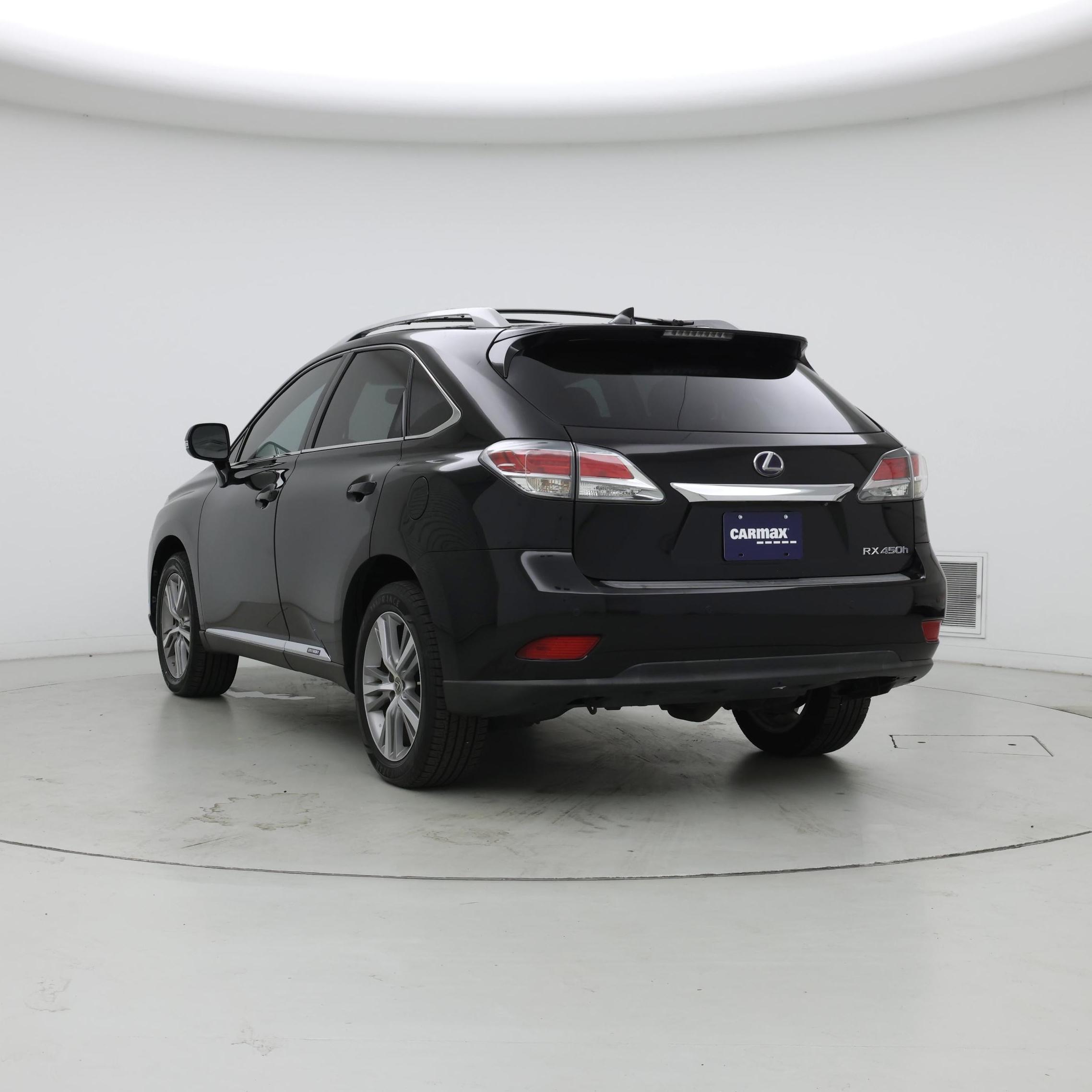 Thumbnail: 2015 Lexus RX - 2