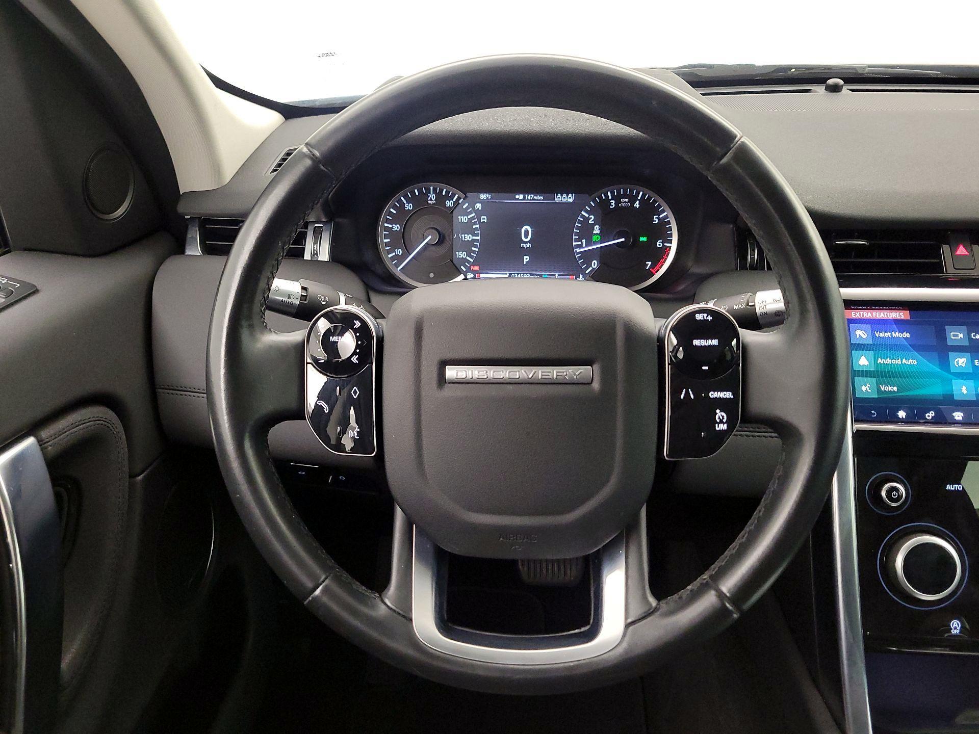 Thumbnail: 2020 Land Rover Discovery Sport - 10