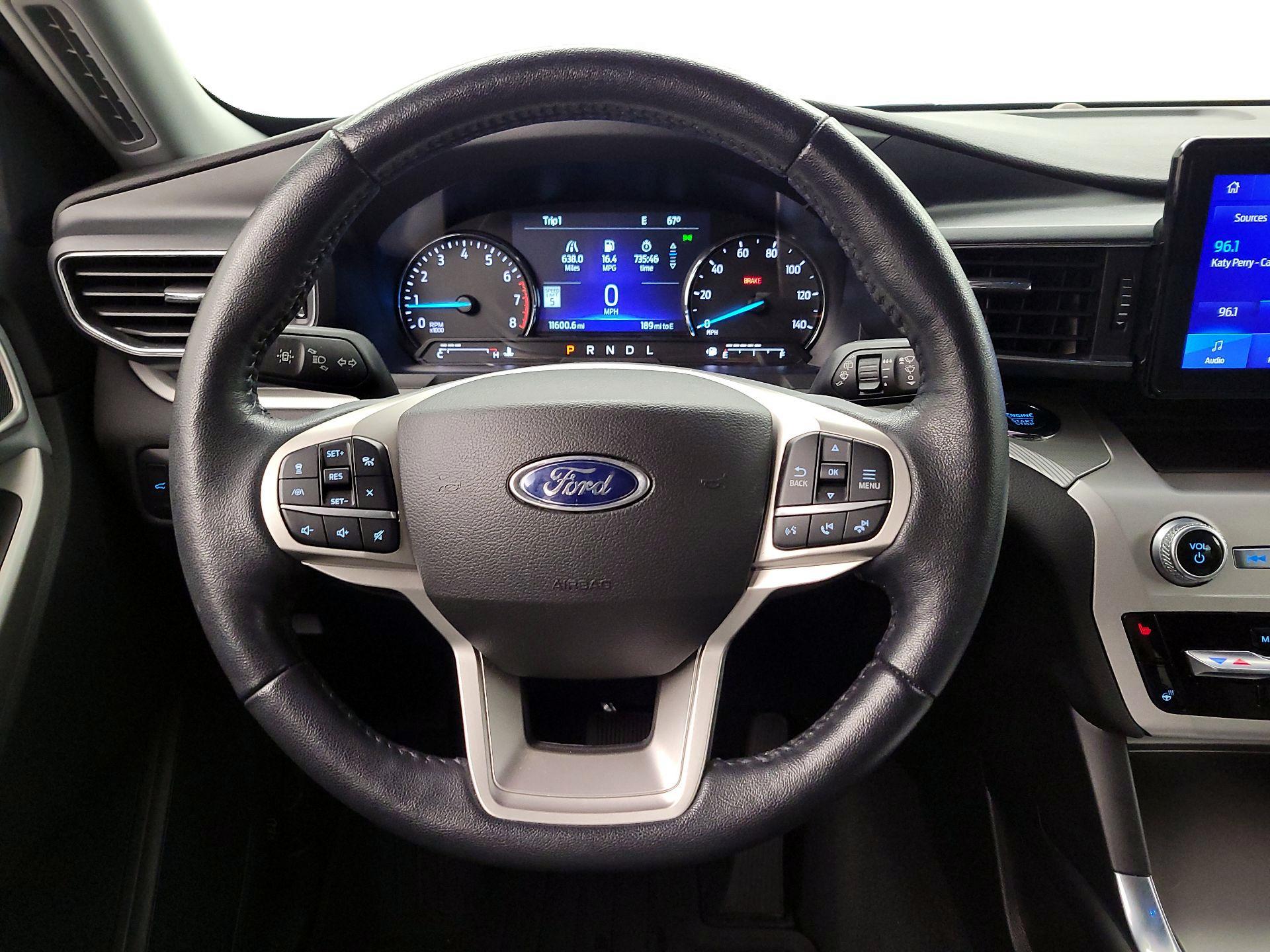 Thumbnail: 2022 Ford Explorer - 10