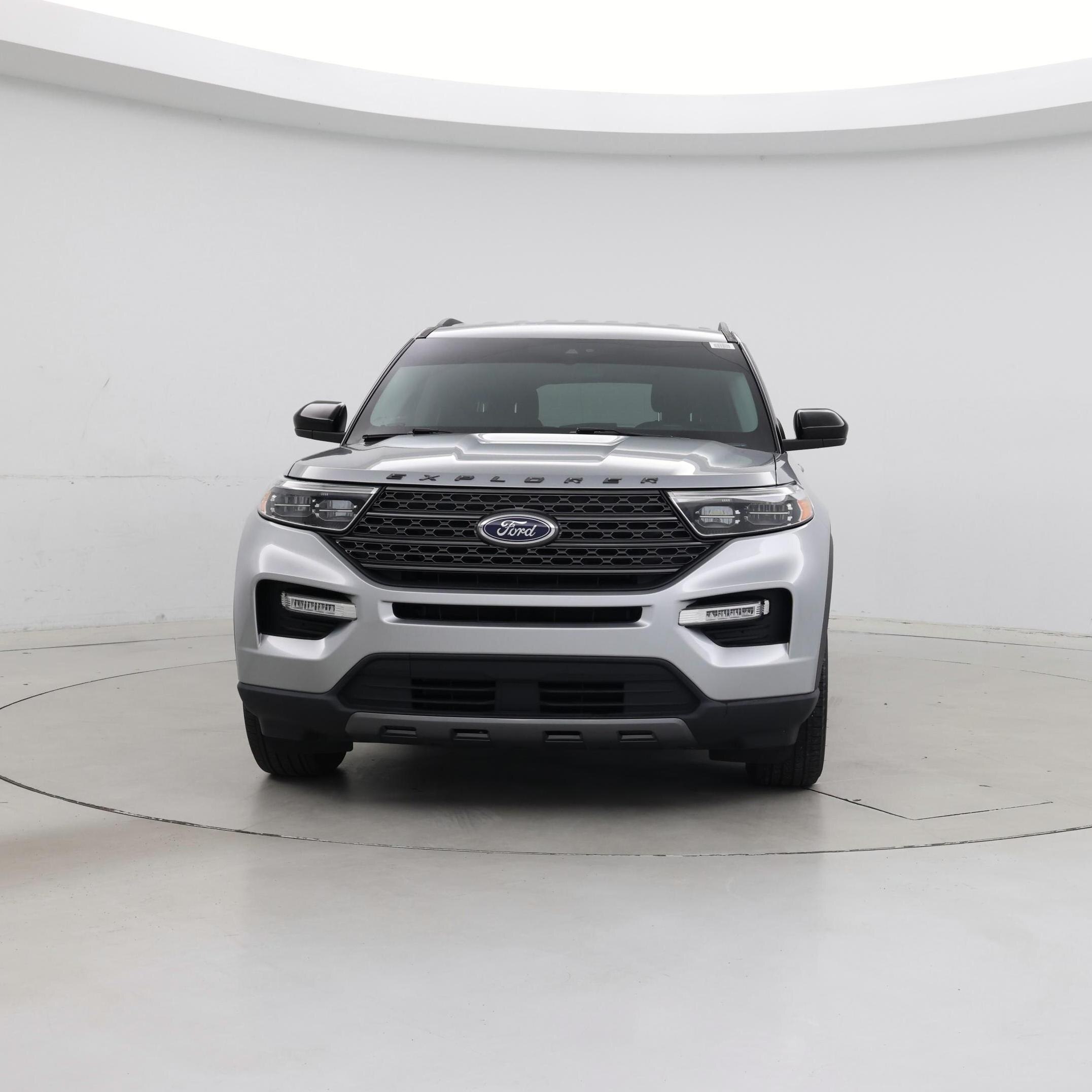 Thumbnail: 2022 Ford Explorer - 5