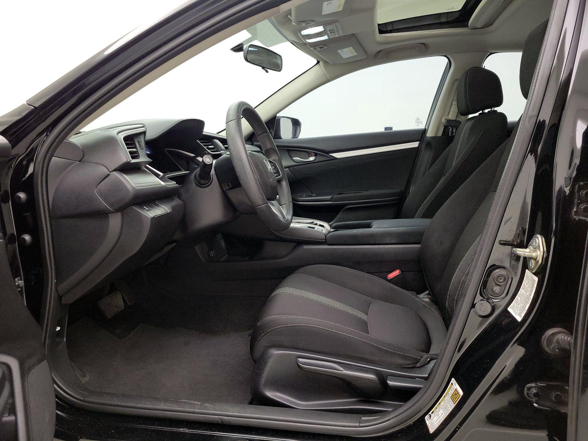 Thumbnail: 2016 Honda Civic - 11