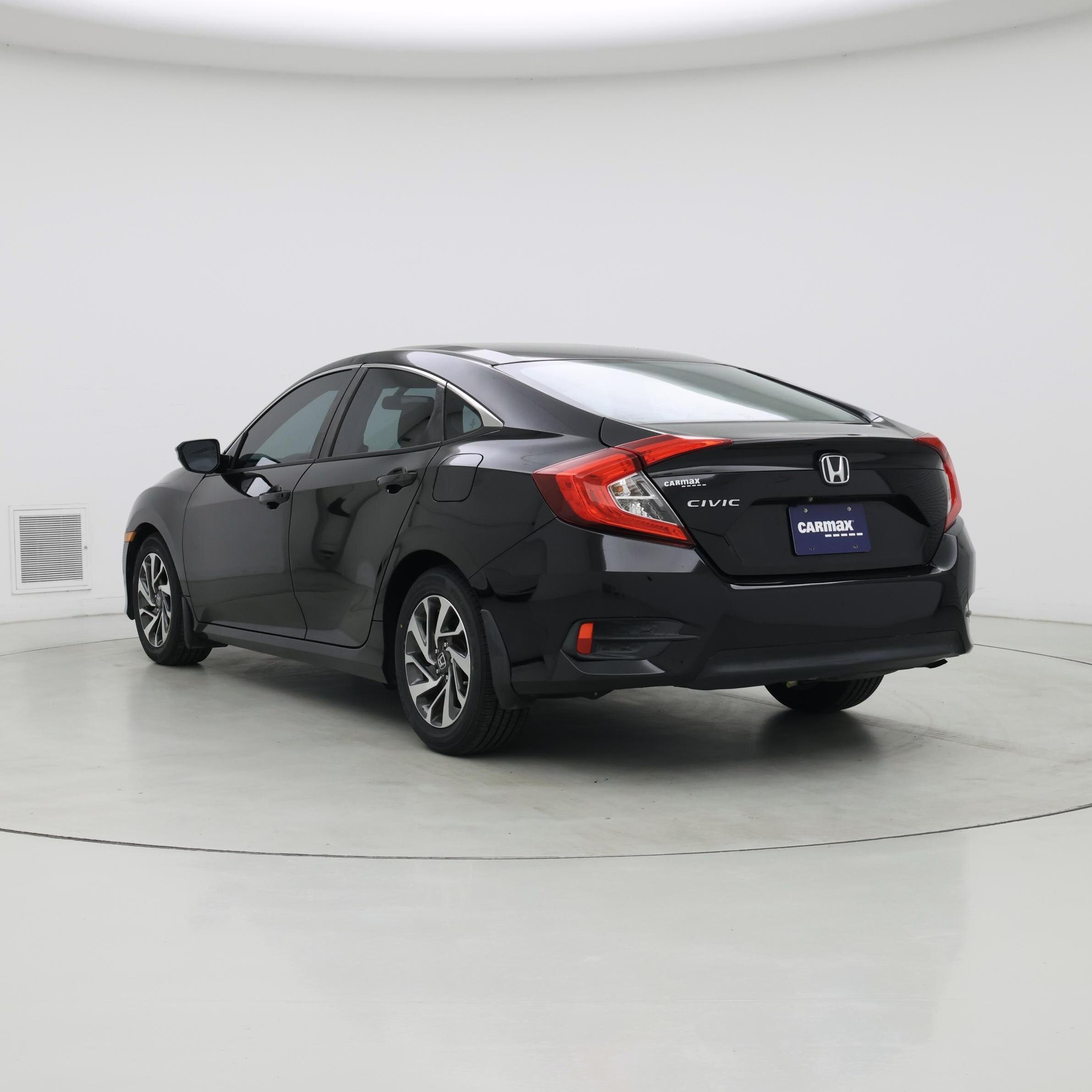 Thumbnail: 2016 Honda Civic - 2