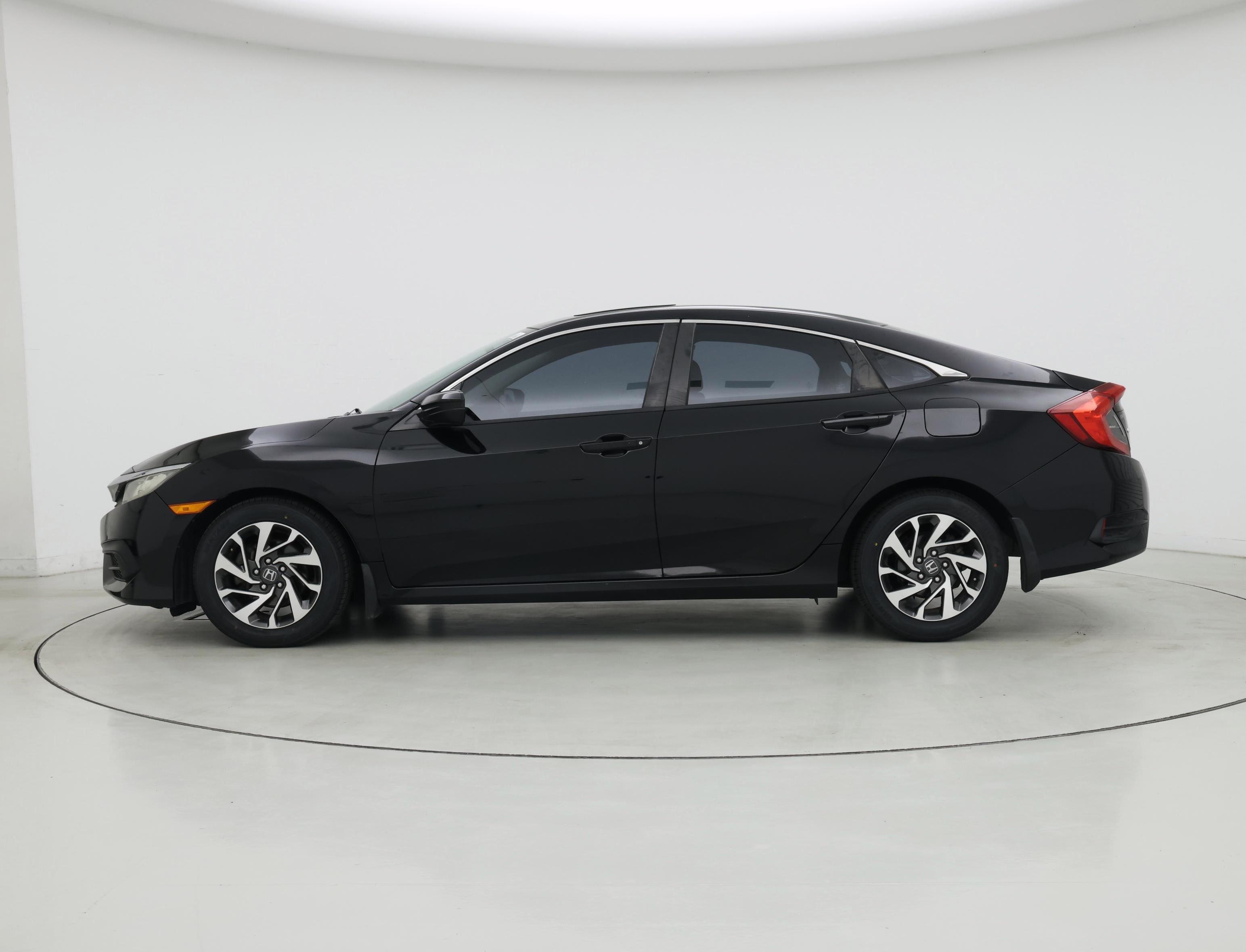 Thumbnail: 2016 Honda Civic - 3