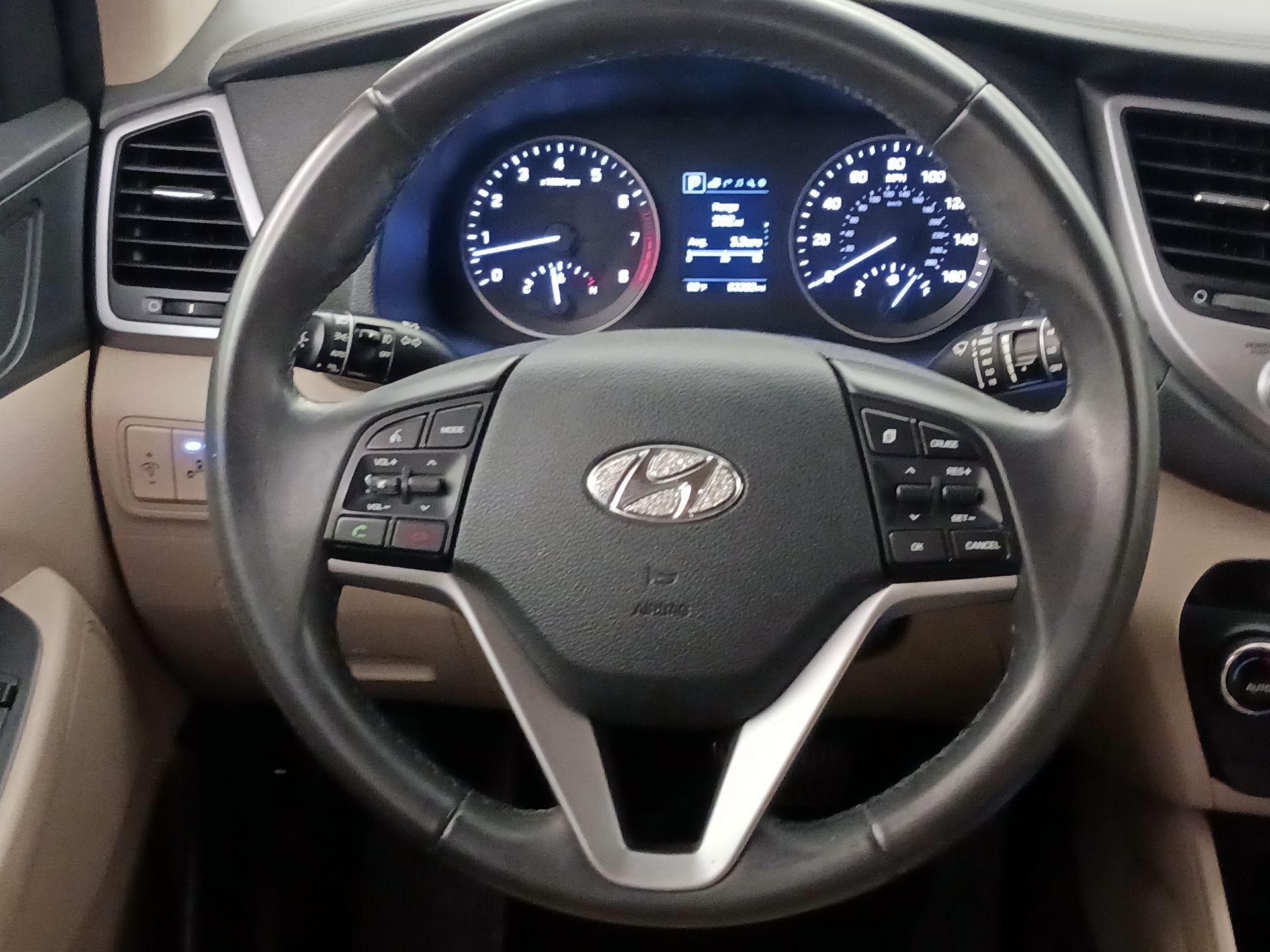 Thumbnail: 2017 Hyundai Tucson - 10