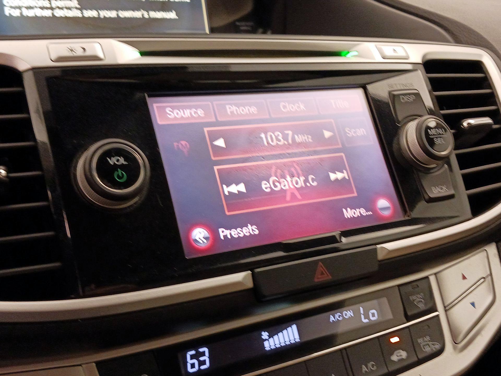 Thumbnail: 2015 Honda Accord - 15