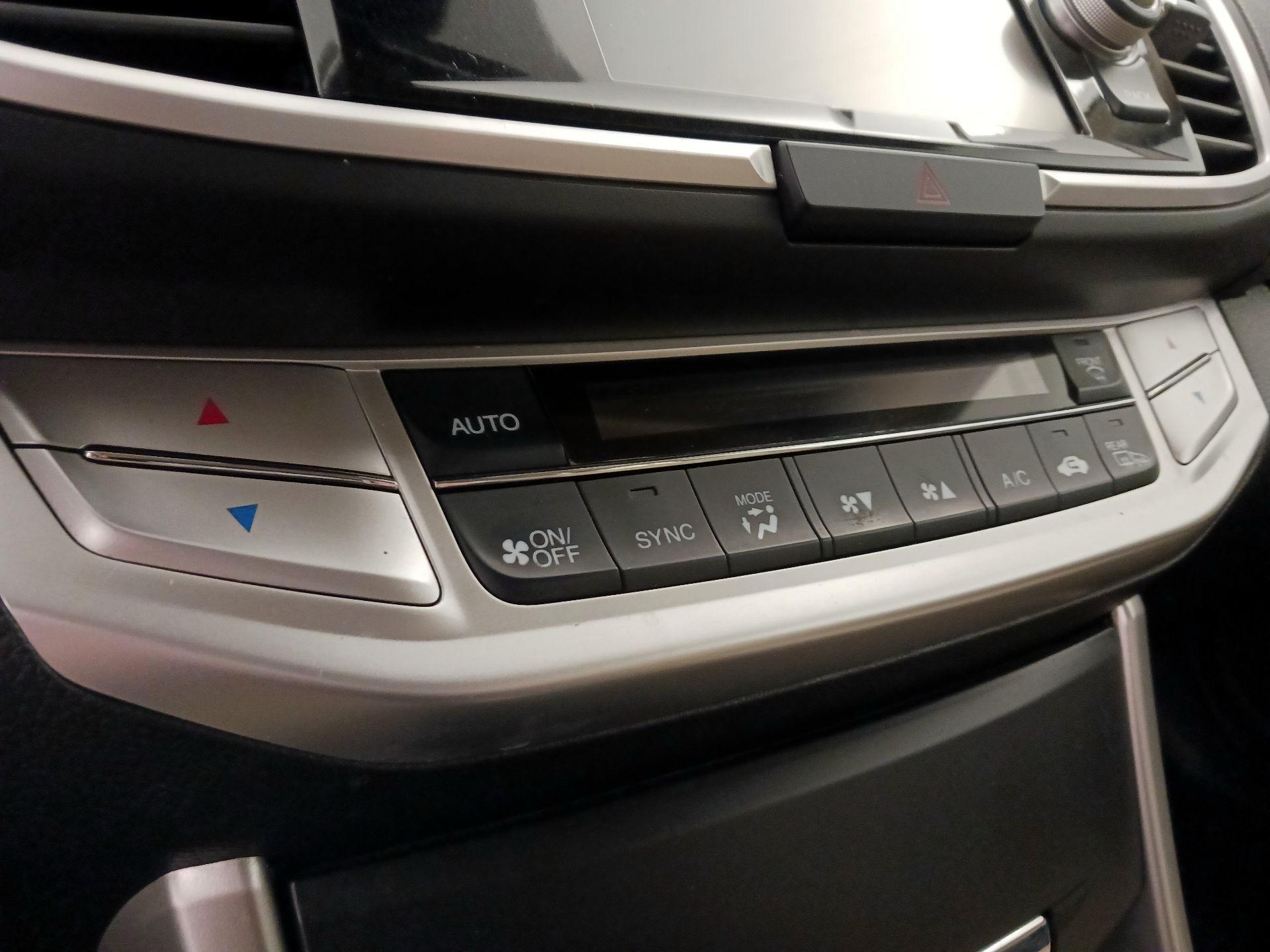 Thumbnail: 2015 Honda Accord - 16
