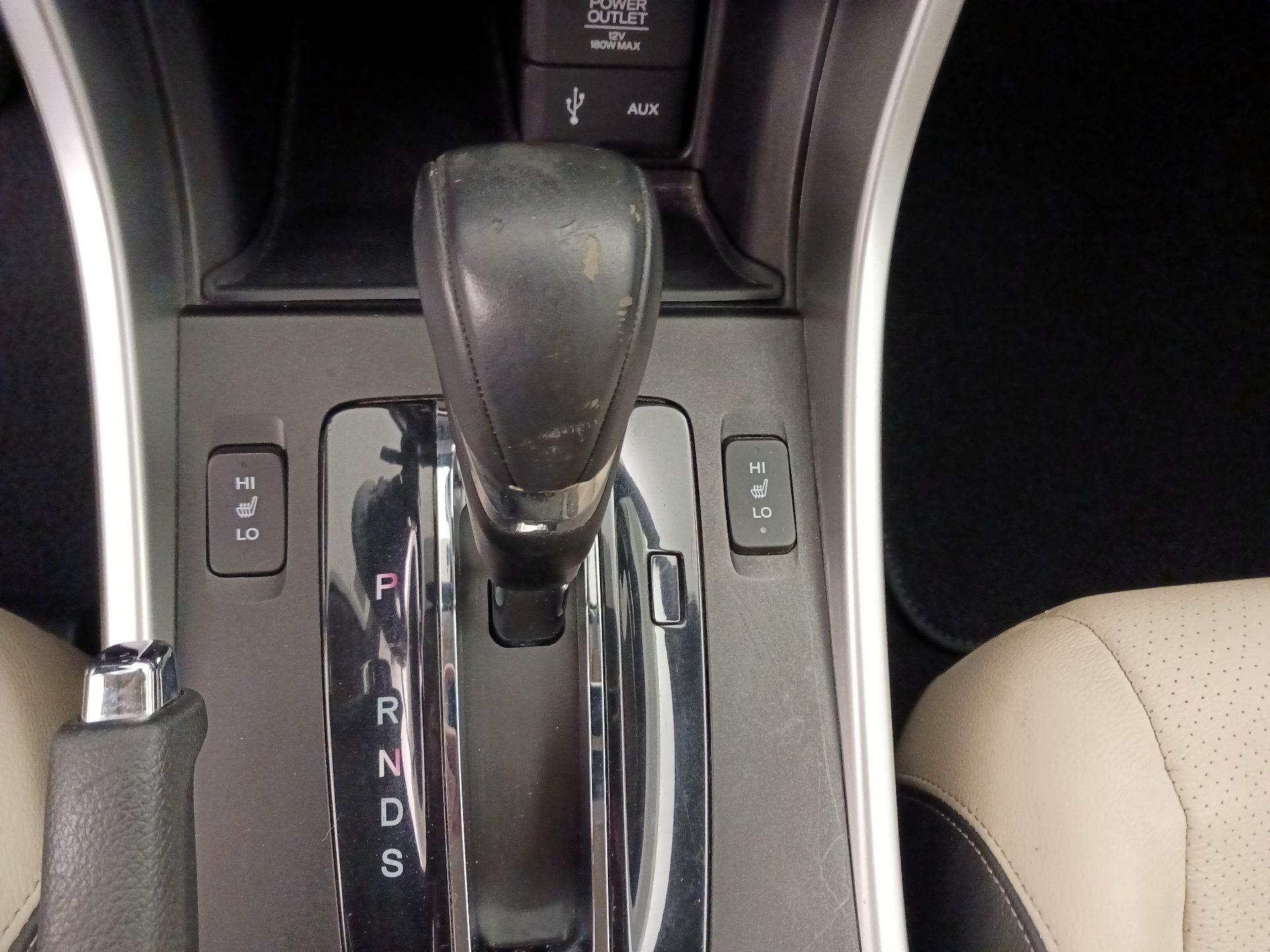 Thumbnail: 2015 Honda Accord - 17