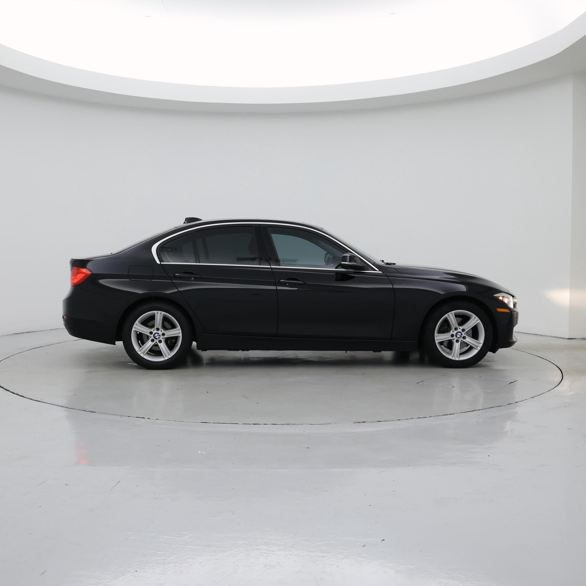 Thumbnail: 2015 BMW 3 Series - 7