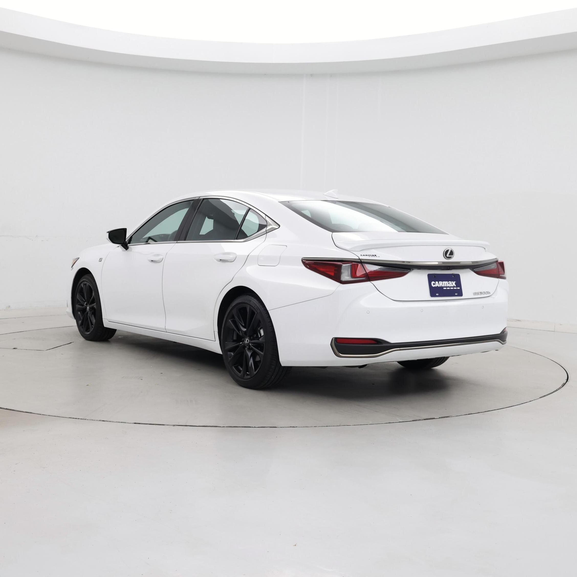 Thumbnail: 2023 Lexus ES - 2