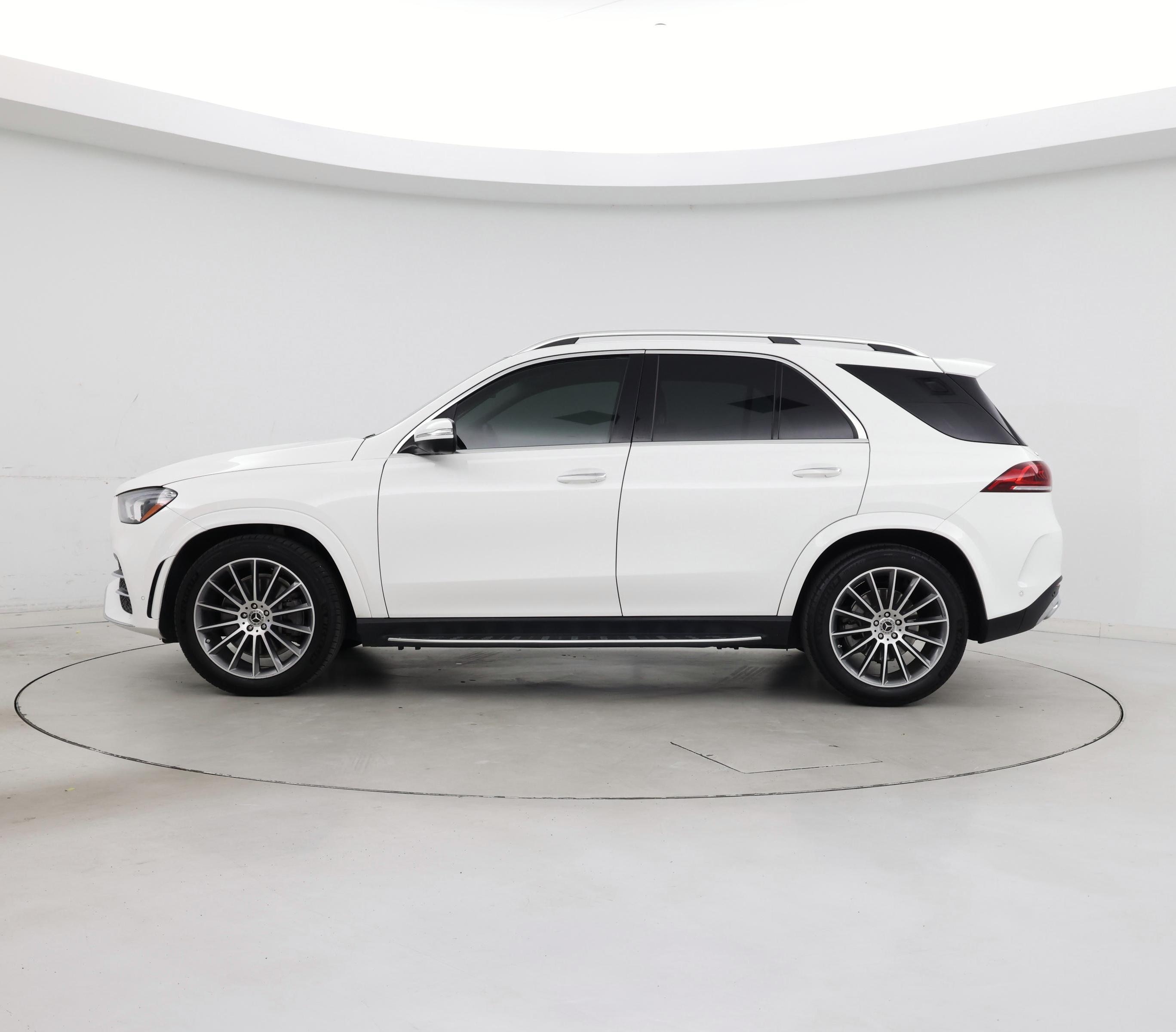 Thumbnail: 2023 Mercedes-Benz GLE - 3