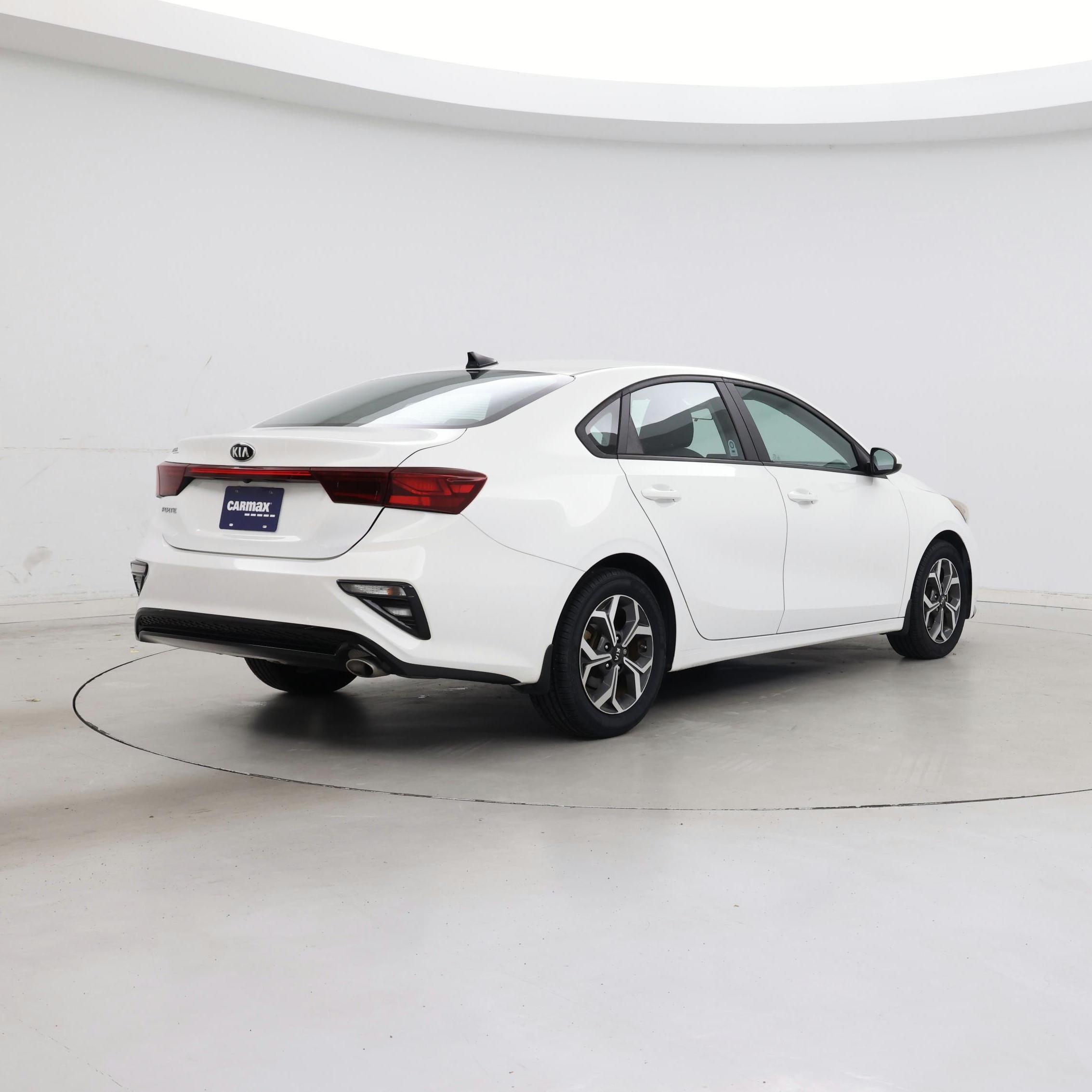 Thumbnail: 2021 Kia Forte - 8
