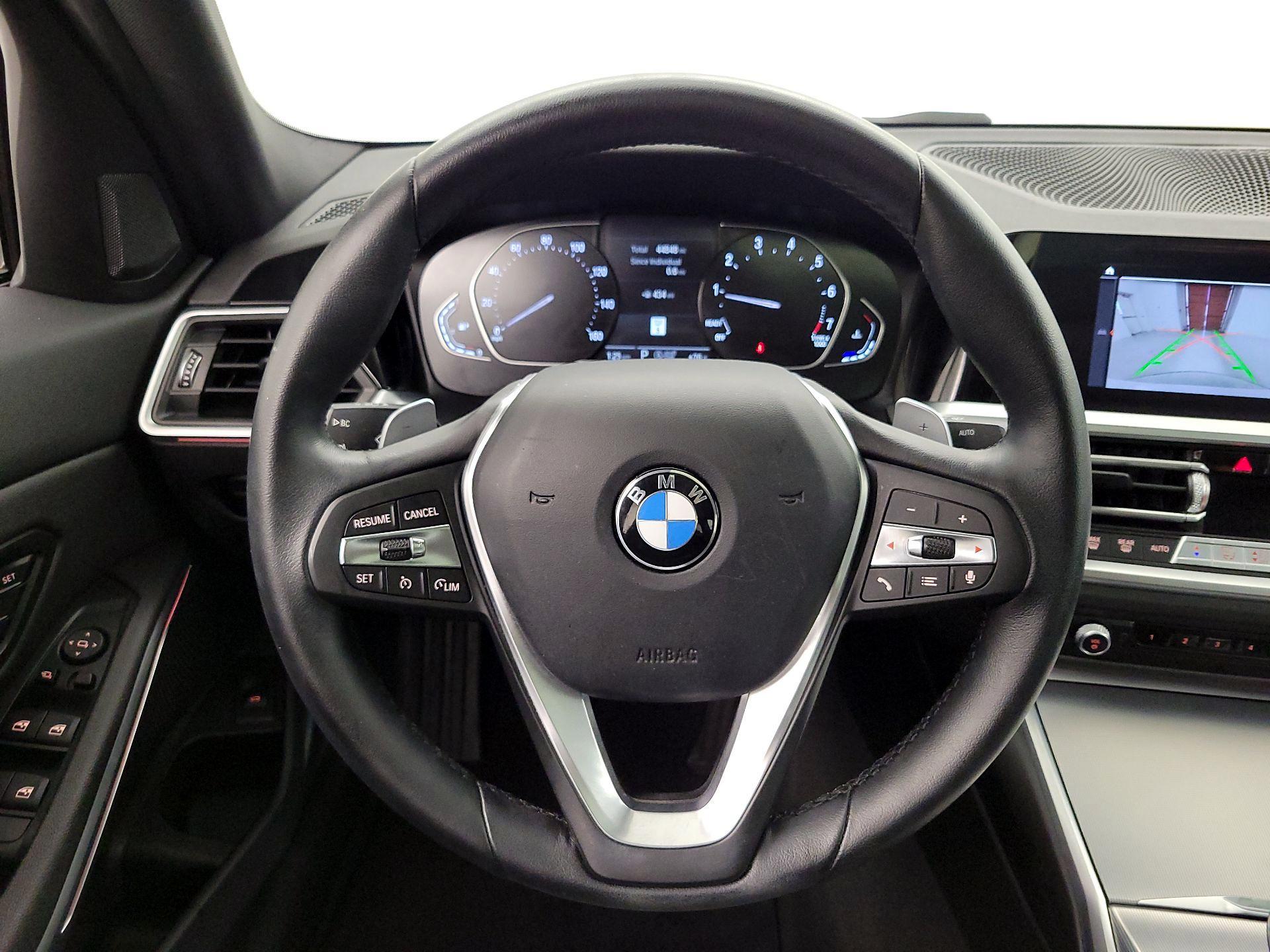 Thumbnail: 2021 BMW 3 Series - 10