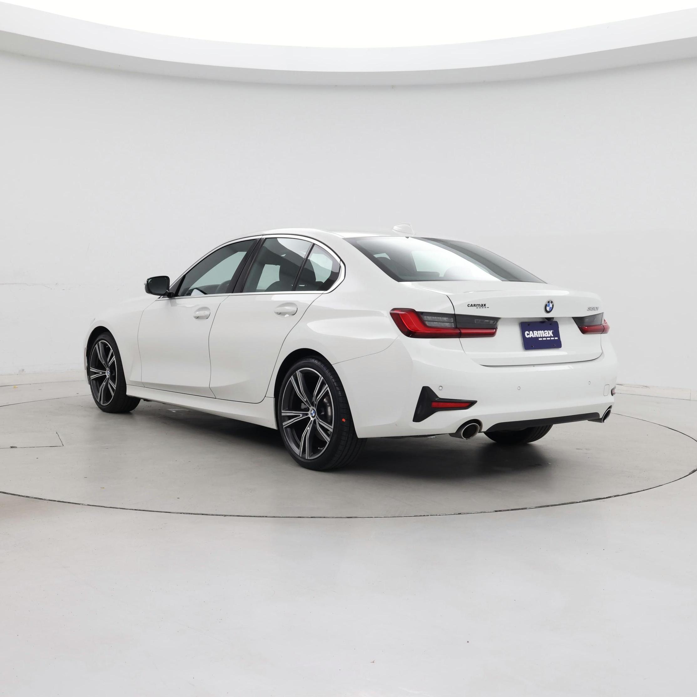 Thumbnail: 2021 BMW 3 Series - 2