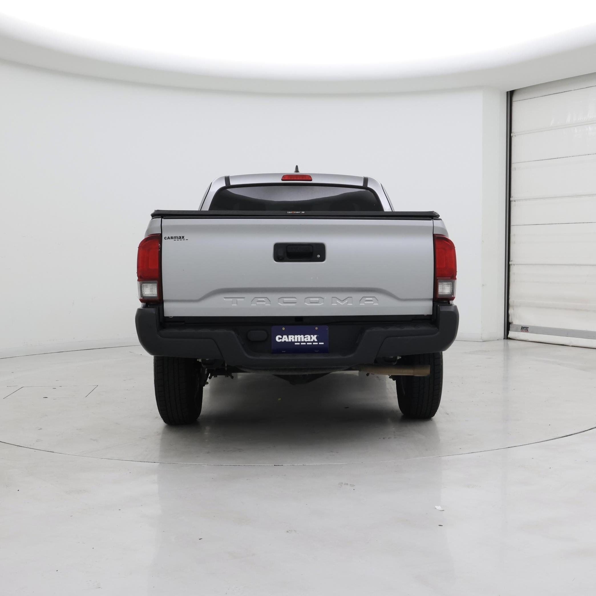 Thumbnail: 2019 Toyota Tacoma - 6