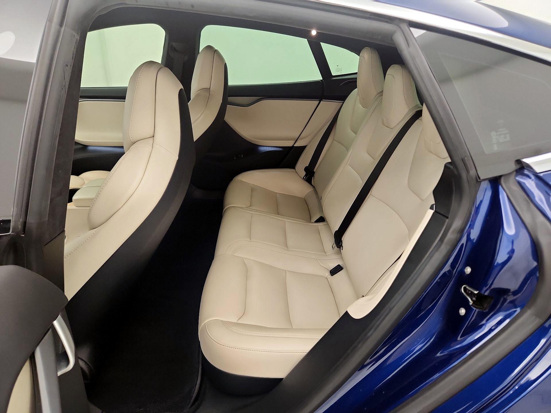 Thumbnail: 2020 Tesla Model S - 20