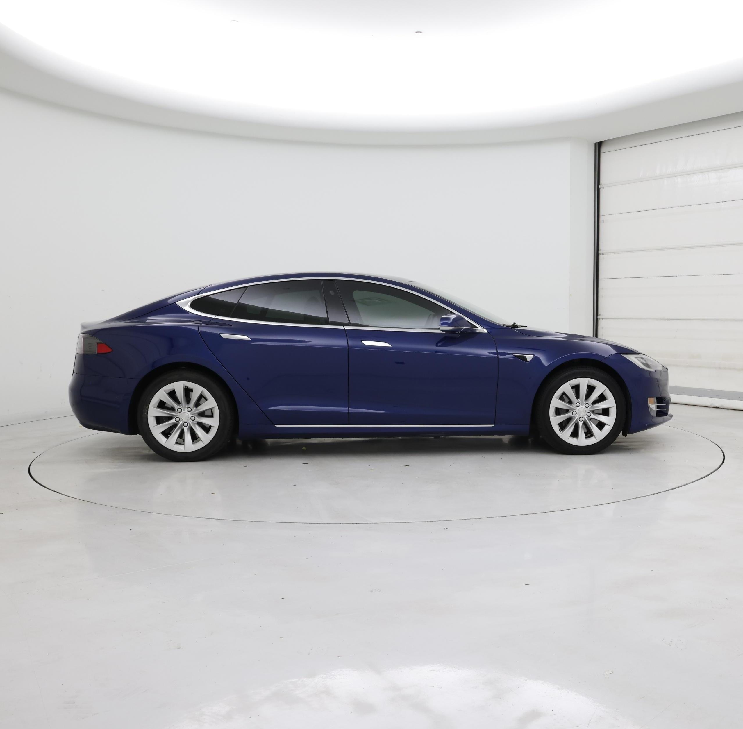 Thumbnail: 2020 Tesla Model S - 7