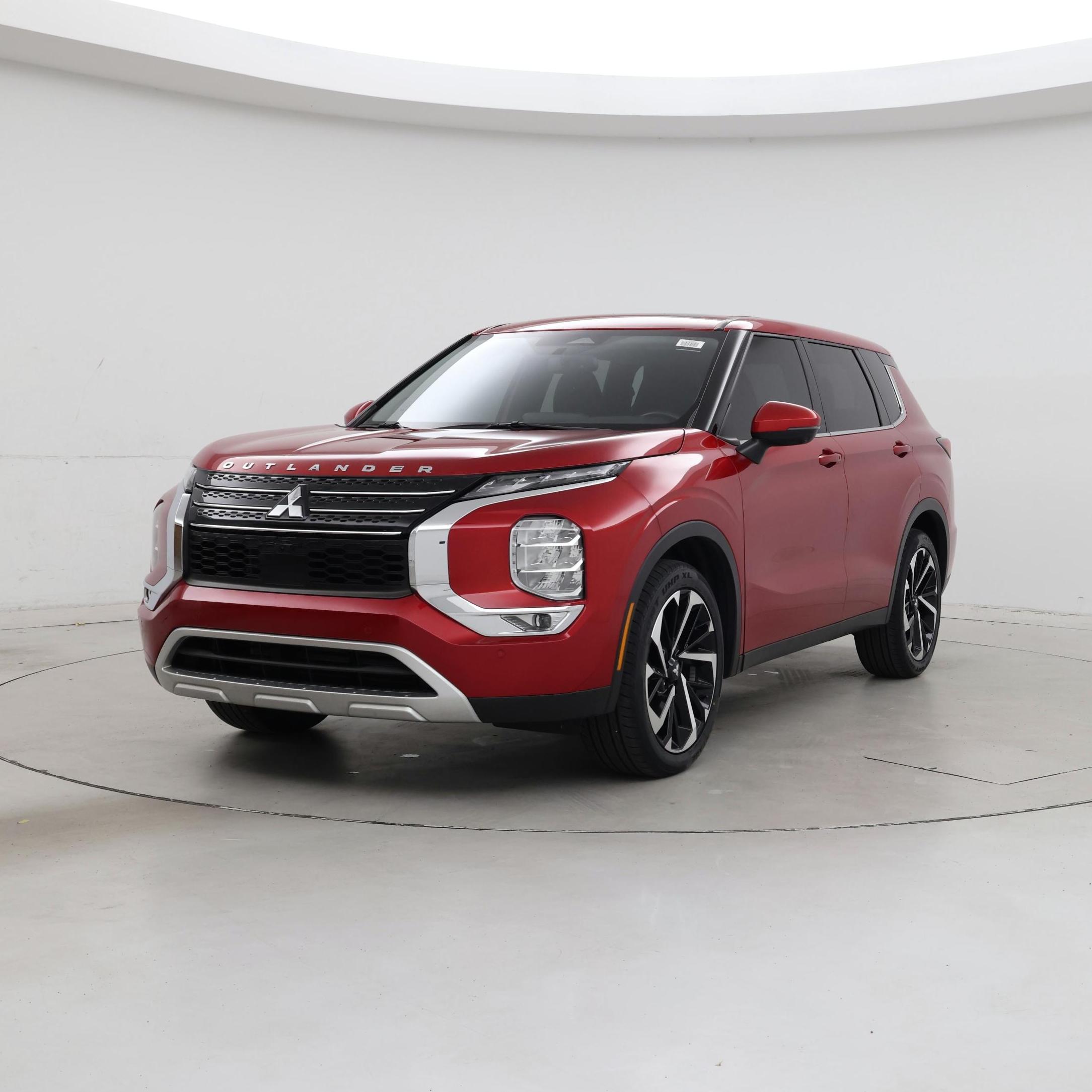 Thumbnail: 2023 Mitsubishi Outlander - 4