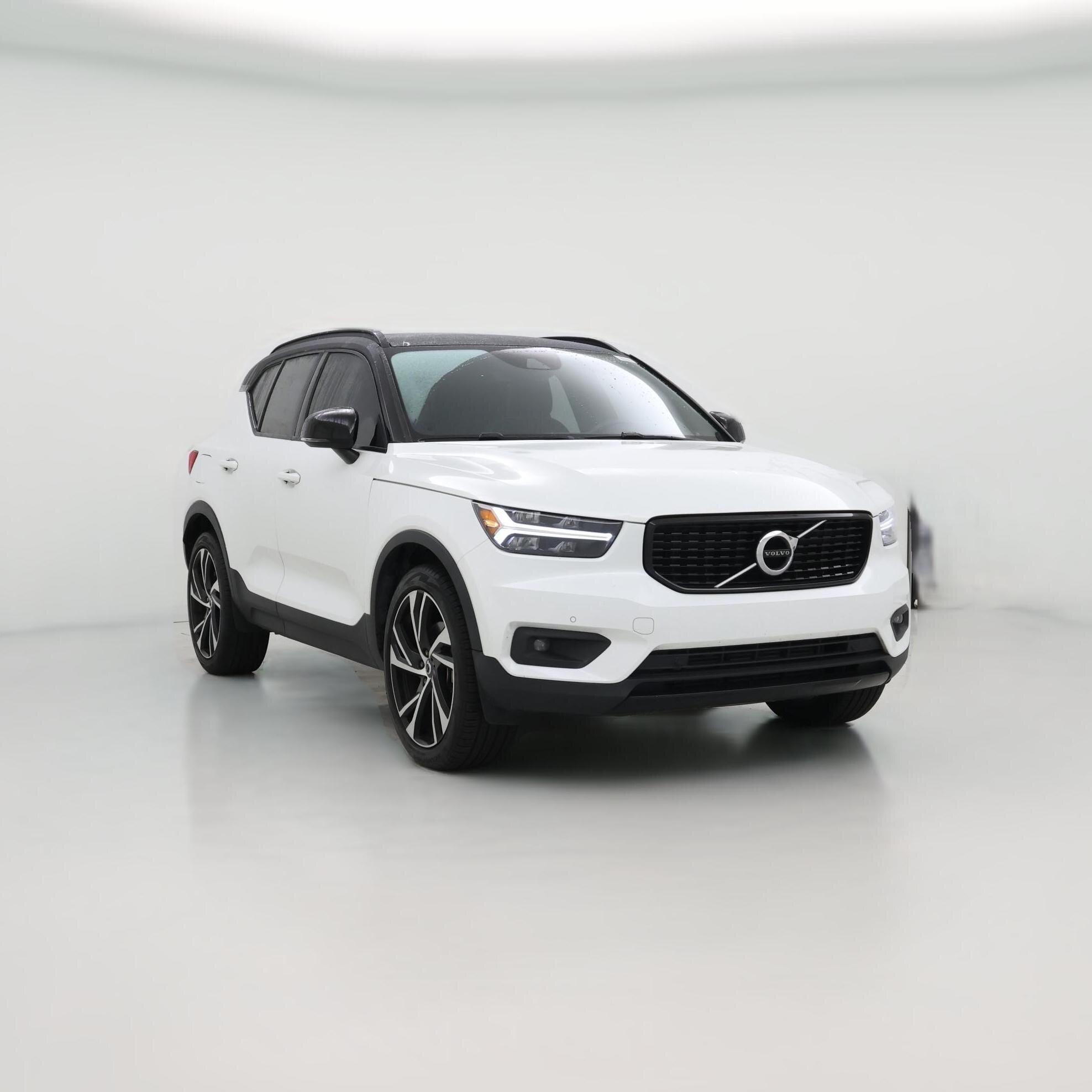Thumbnail: 2021 Volvo XC40 - 1