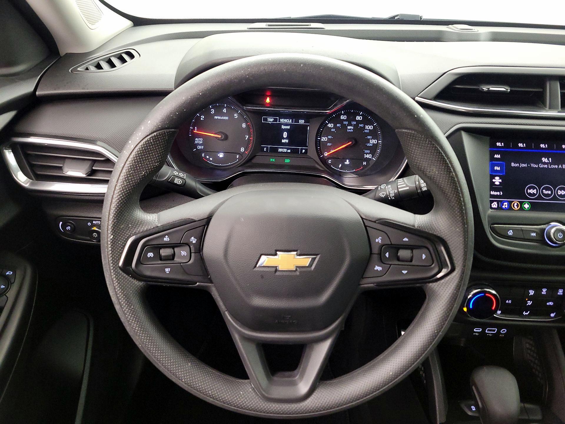 Thumbnail: 2023 Chevrolet TrailBlazer - 10