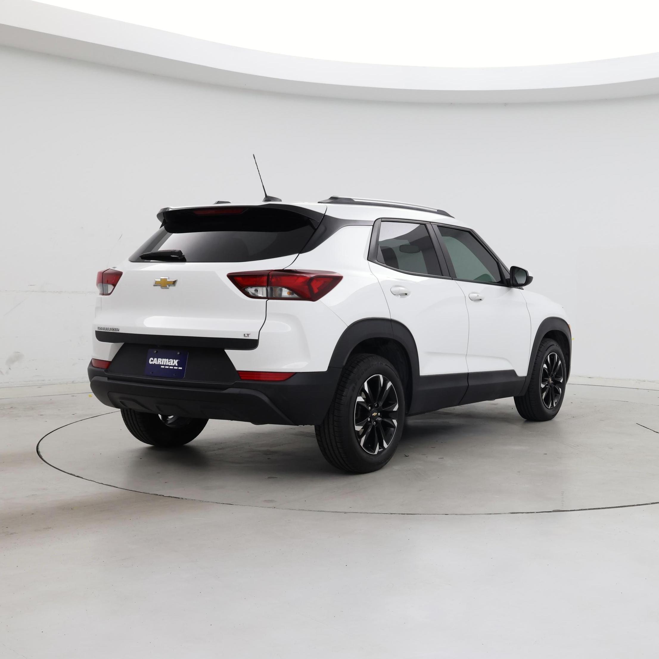 Thumbnail: 2023 Chevrolet TrailBlazer - 8