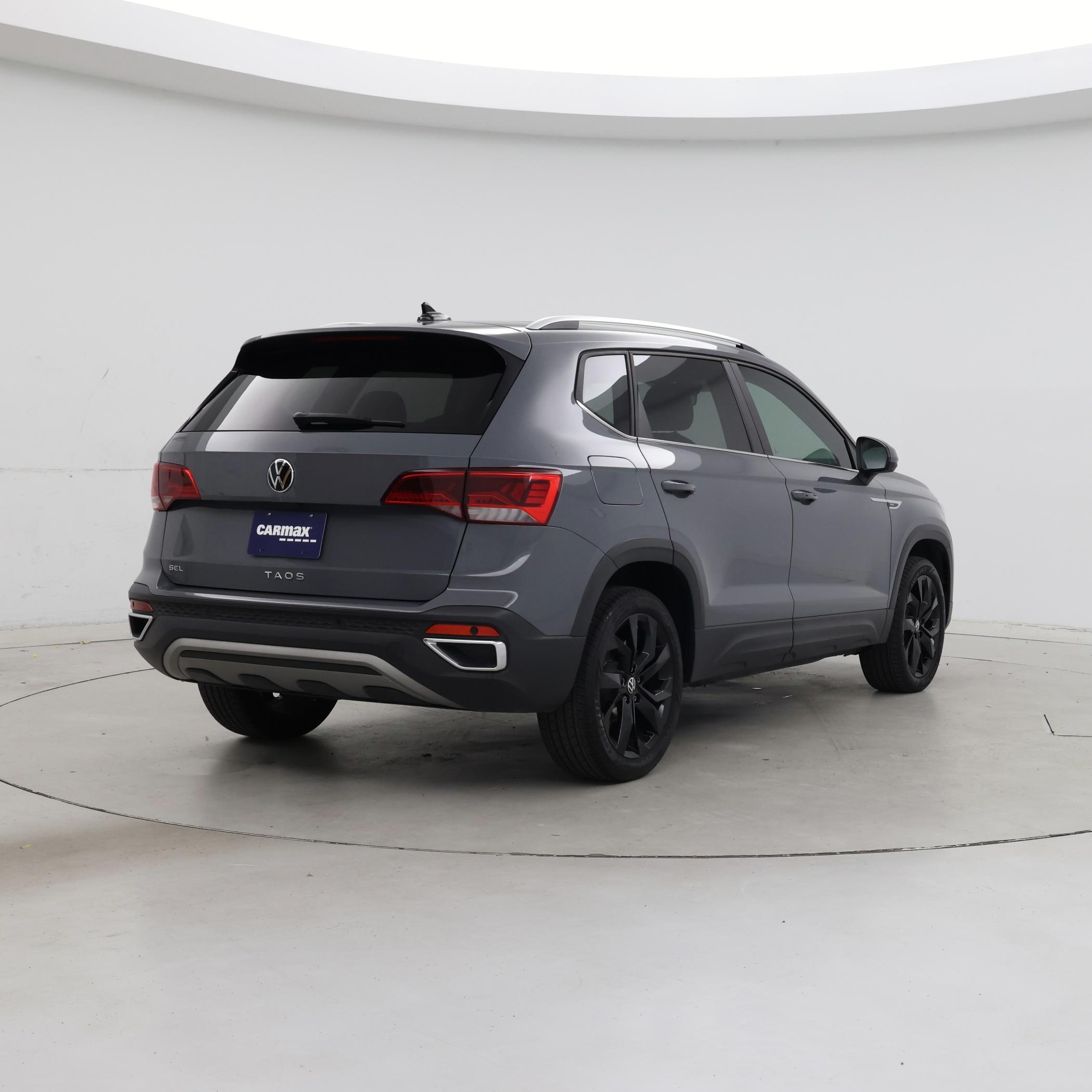 Thumbnail: 2022 Volkswagen Taos - 8