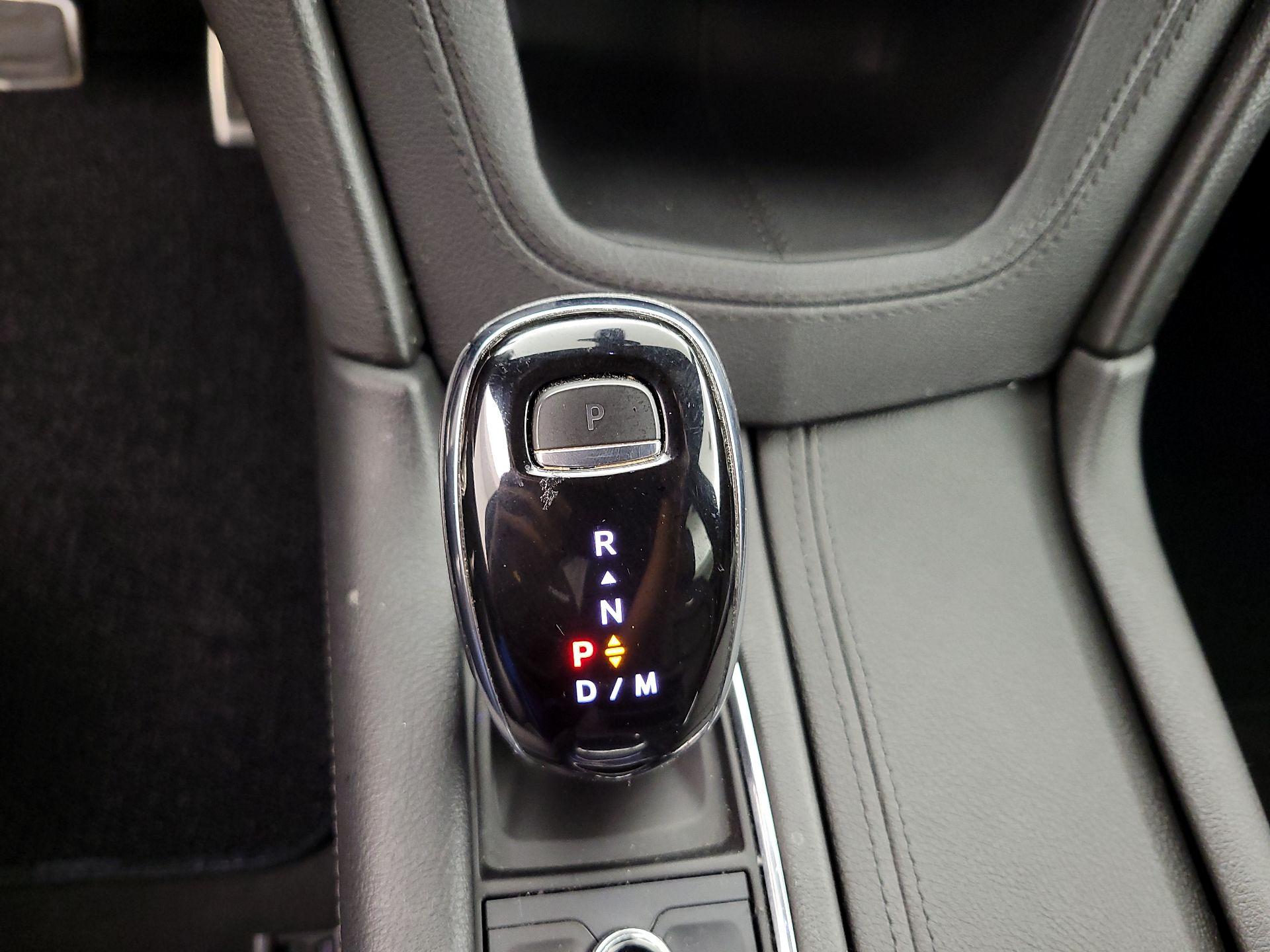 Thumbnail: 2020 Cadillac XT6 - 18