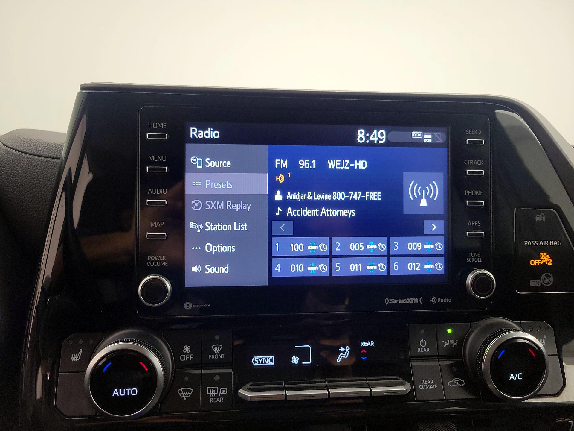 Thumbnail: 2020 Toyota Highlander - 15