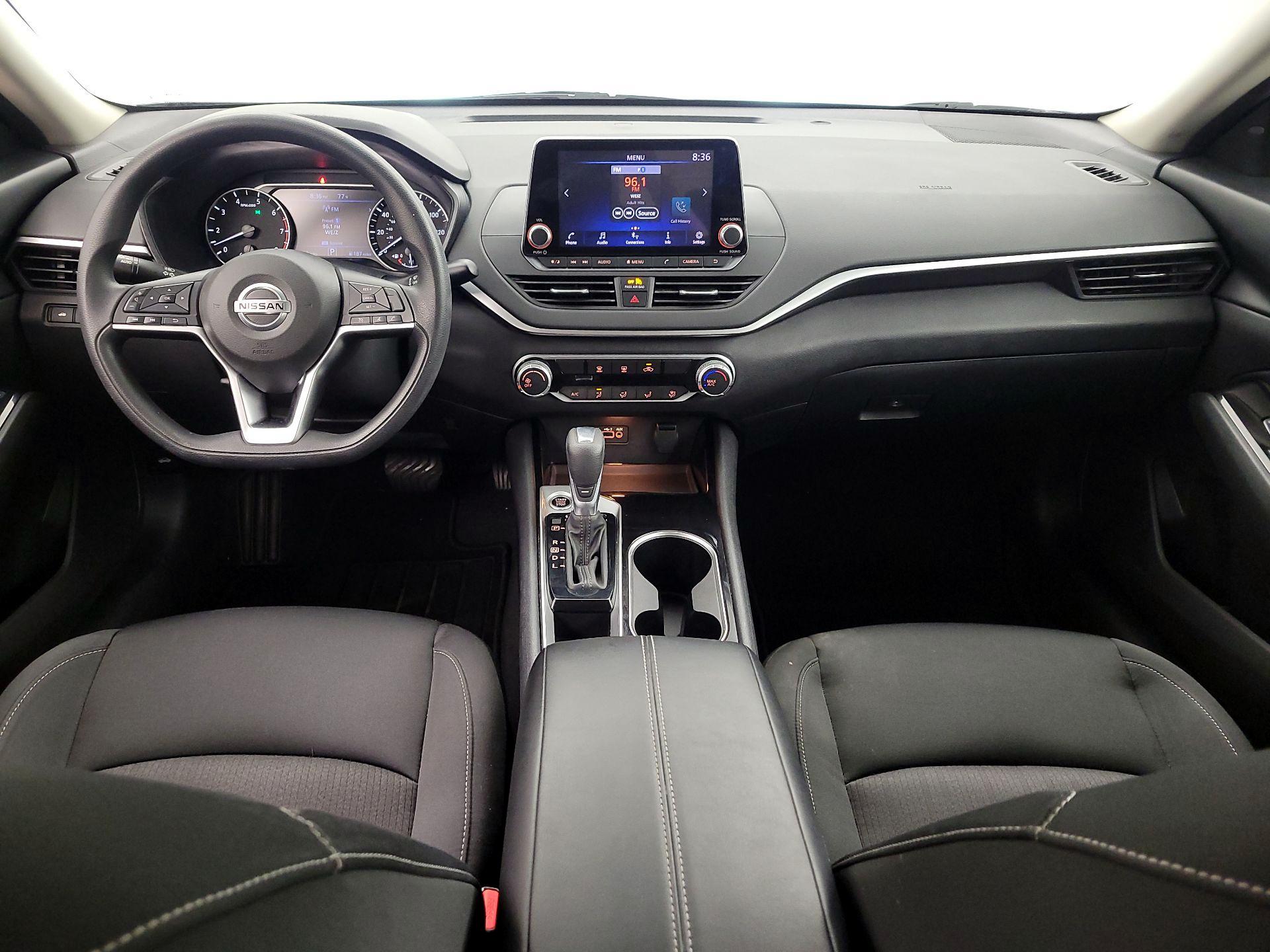 Thumbnail: 2021 Nissan Altima - 9