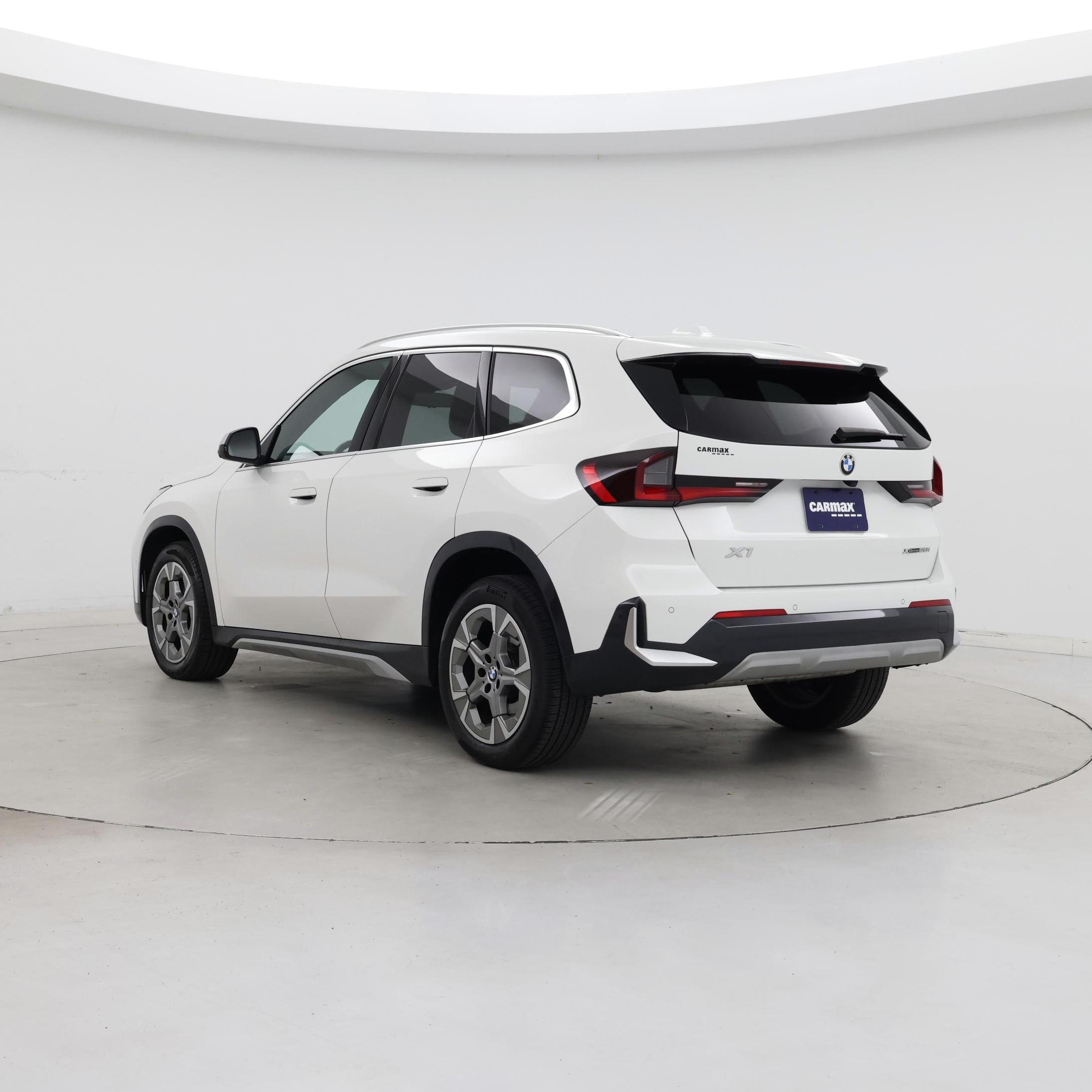 Thumbnail: 2024 BMW X1 - 2