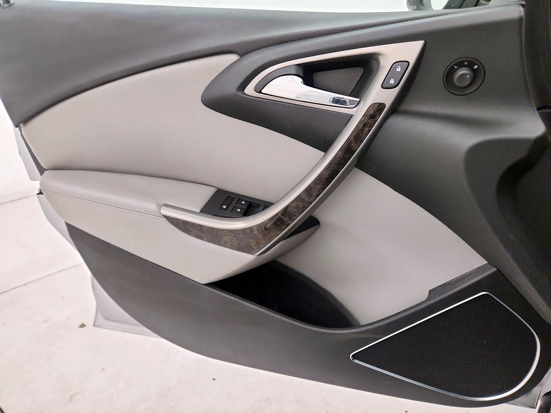 Thumbnail: 2016 Buick Verano - 12